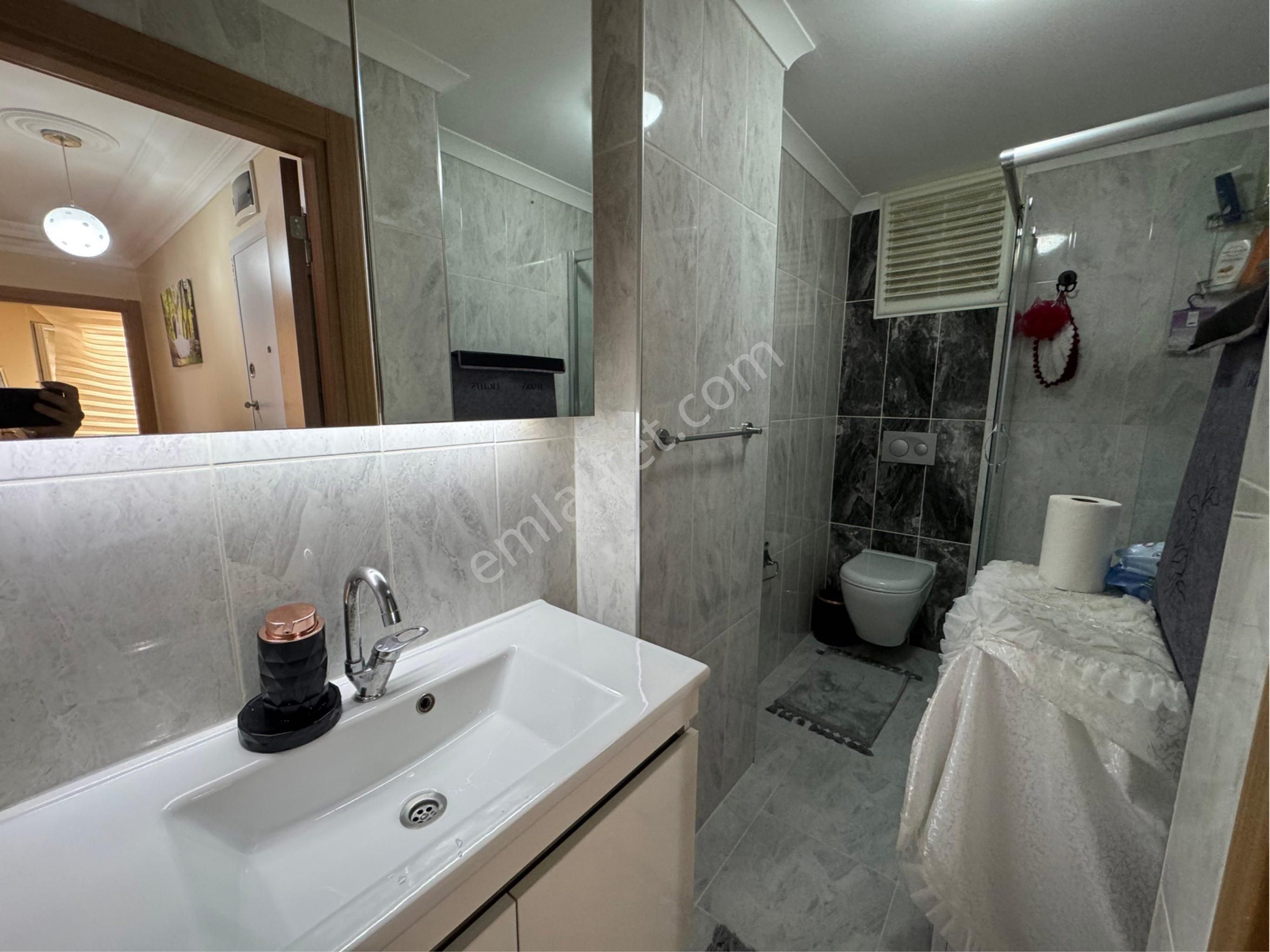 Metro Kolej Medıcana Çamlıca Hastanesı Yakını 3+1 Dubleks - Görsel 22