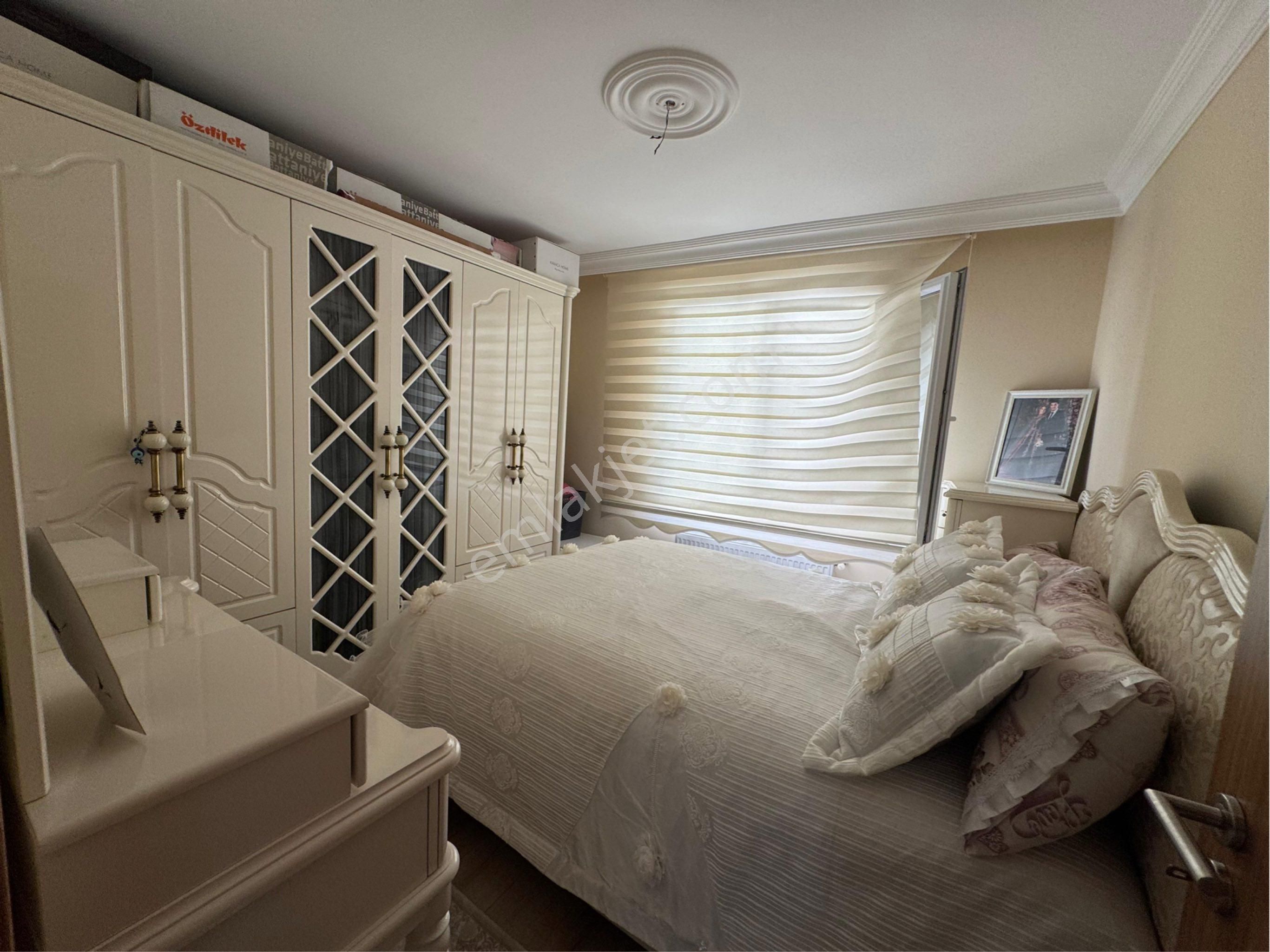 Metro Kolej Medıcana Çamlıca Hastanesı Yakını 3+1 Dubleks - Görsel 23