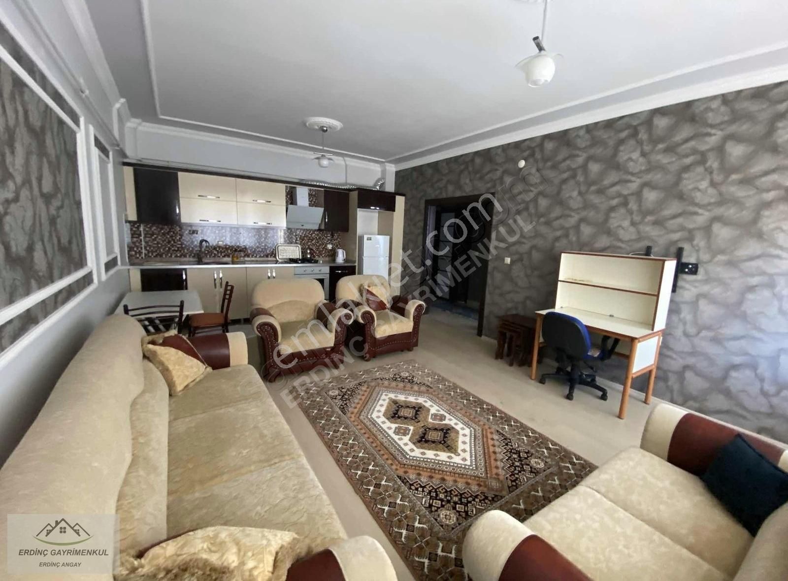 Üniversite Yanı Full Eşyalı Kıralık 1+1 Daire
