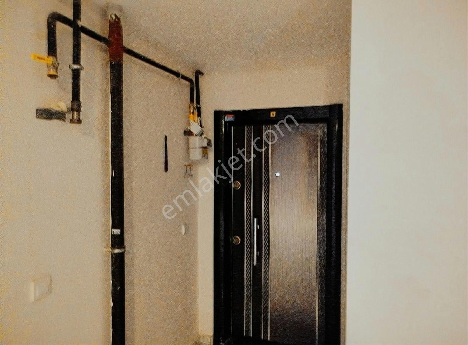 Onur Mükemmel Konumda Satılık 2+1 Daire - Görsel 2