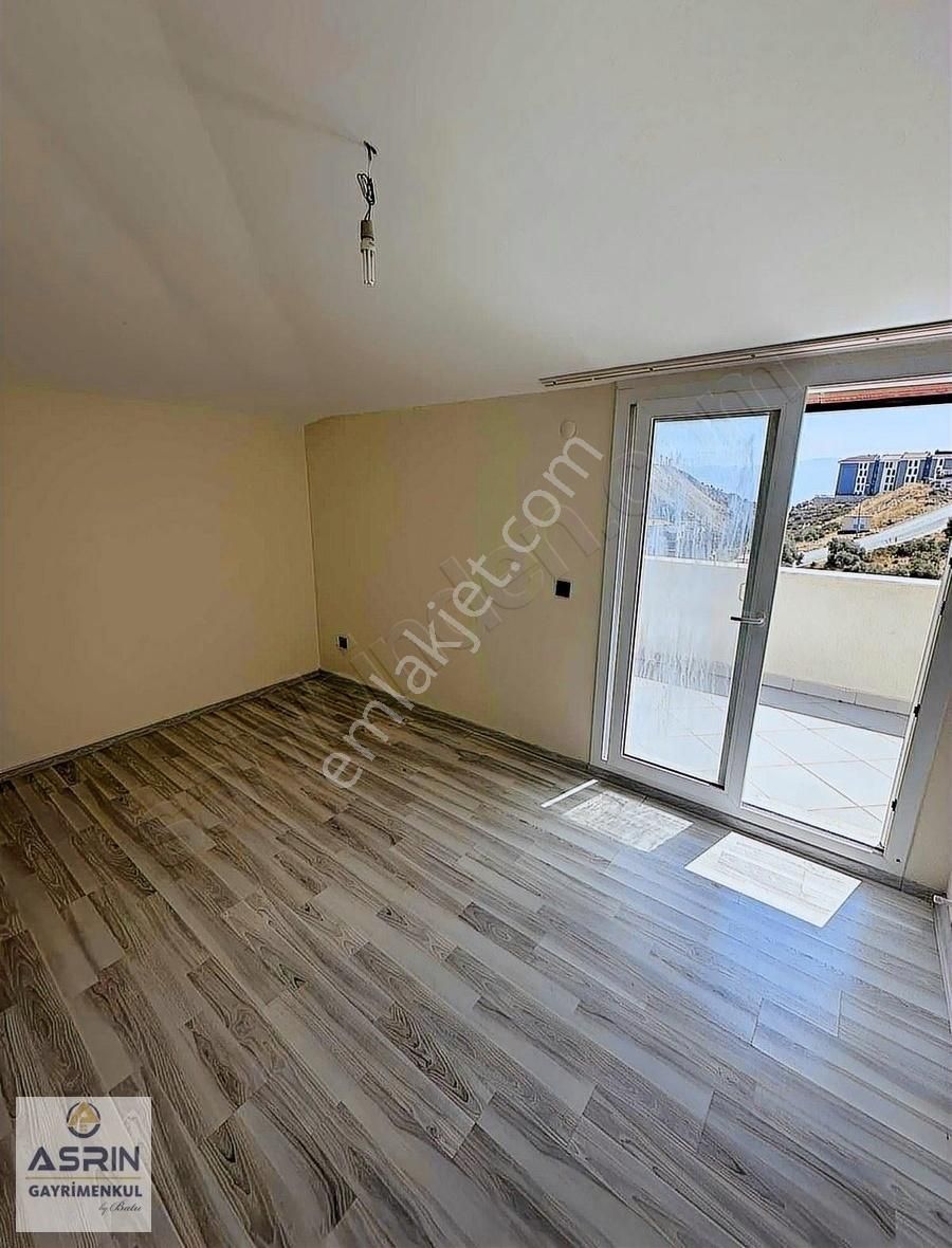 Değirmendere Mahallesi 3+1 Çatı Dubleks - Görsel 3