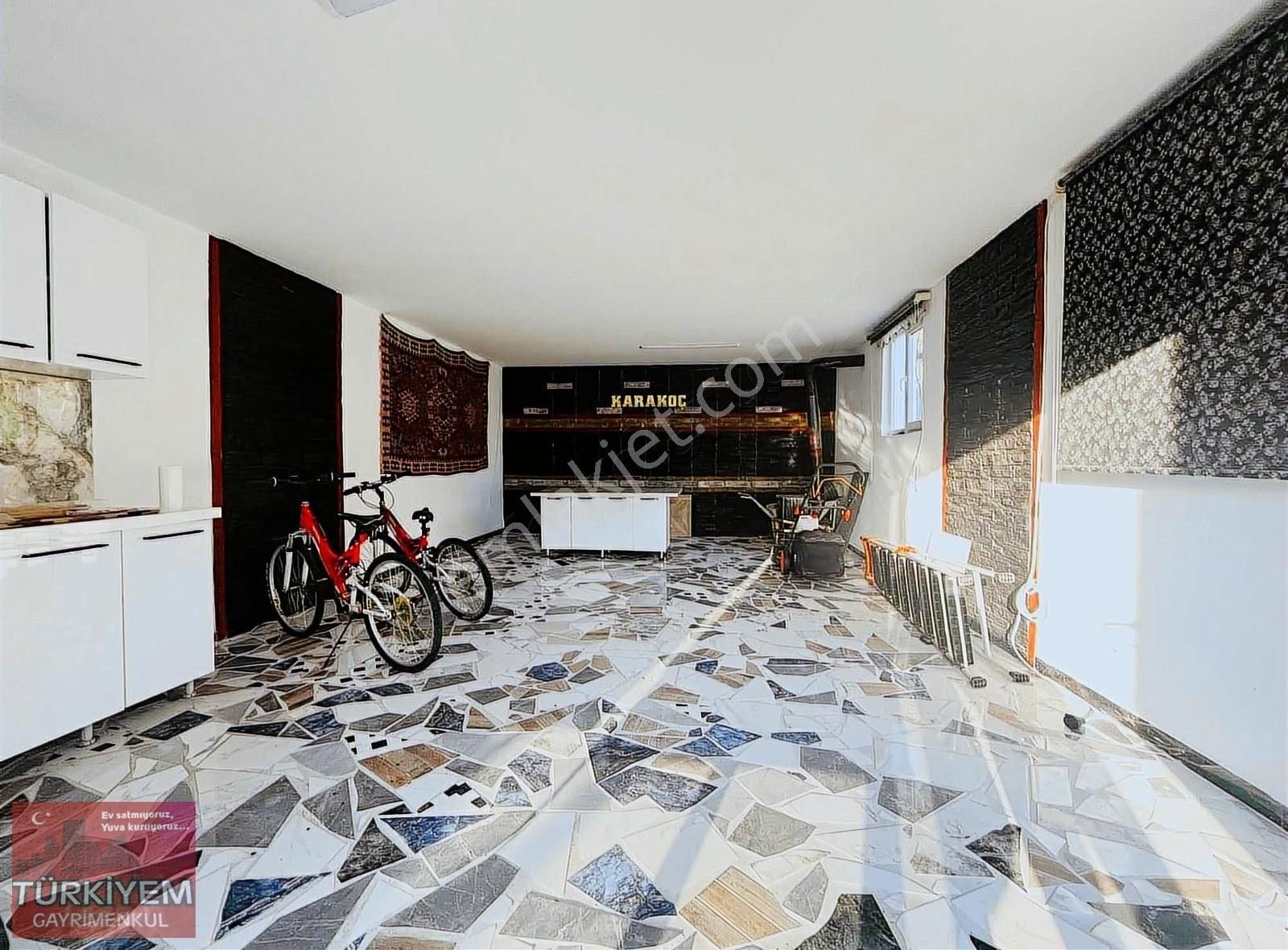 Gesi Meydan'da 1250 M2 Arsa İçinde 5+1 Ultra Lüks Villa
