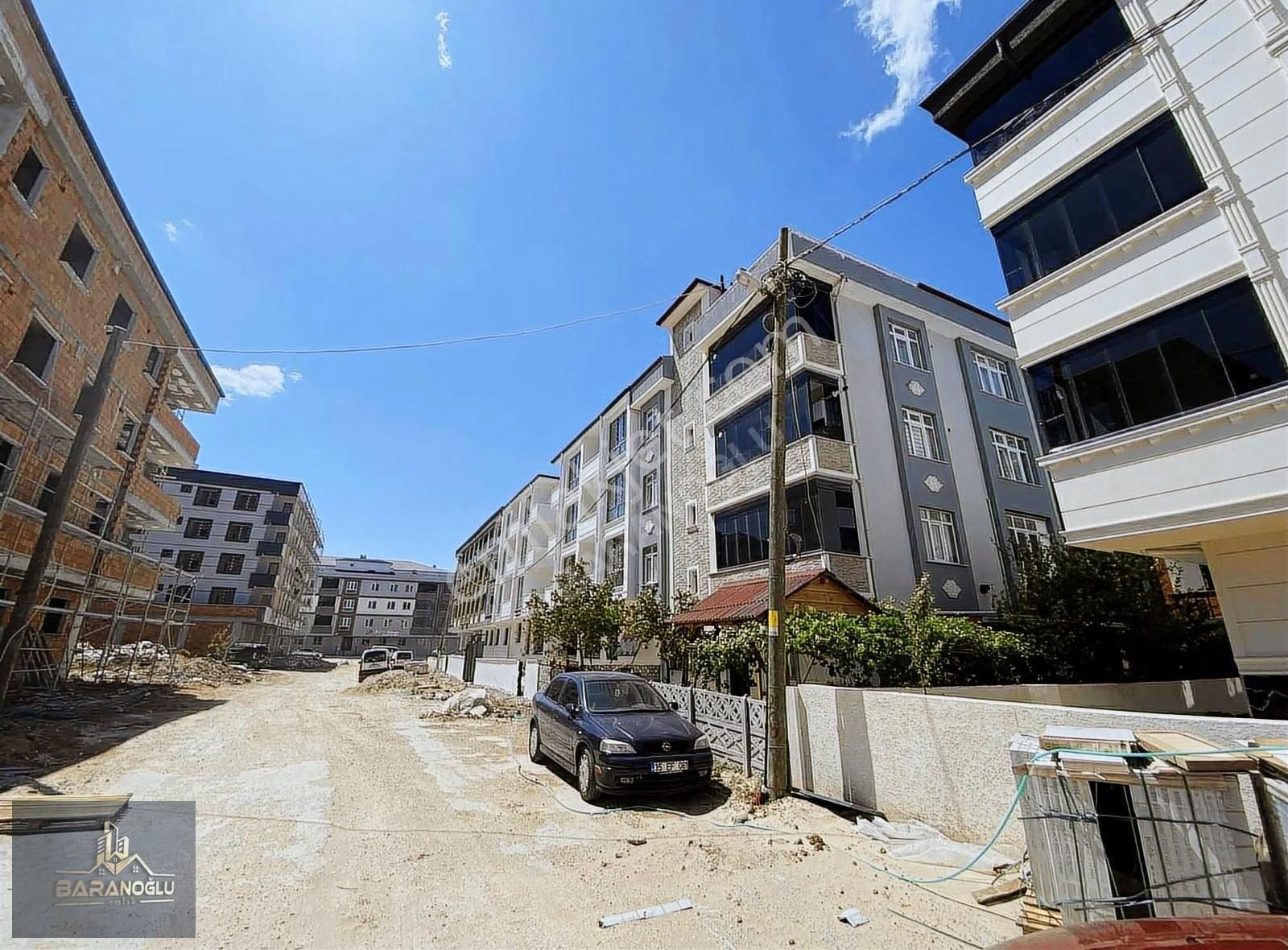 Kapaklı Yeni Devlet Hastanesi Yanında Kiralık Eşyalı 4 + 1 Daire
