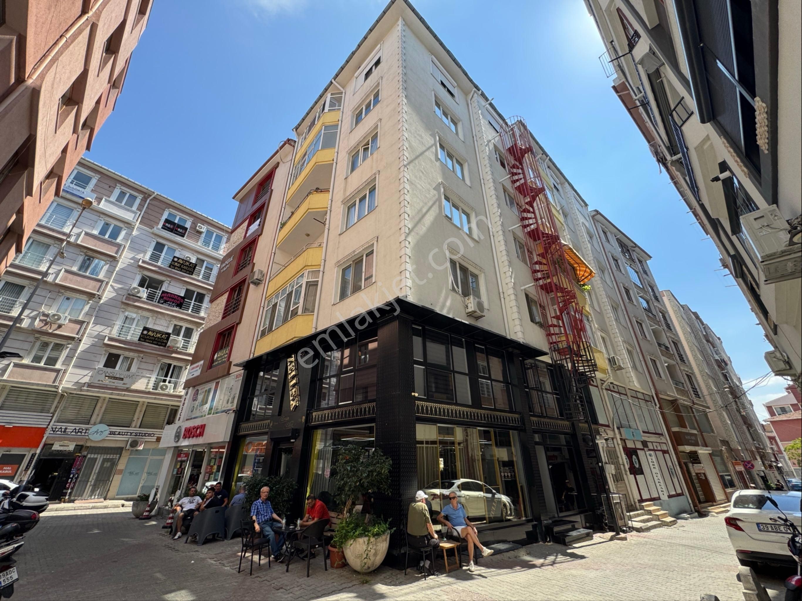 Nokta Emlak’dan Kiralık 2+1 95 M2 Klimalı Daire