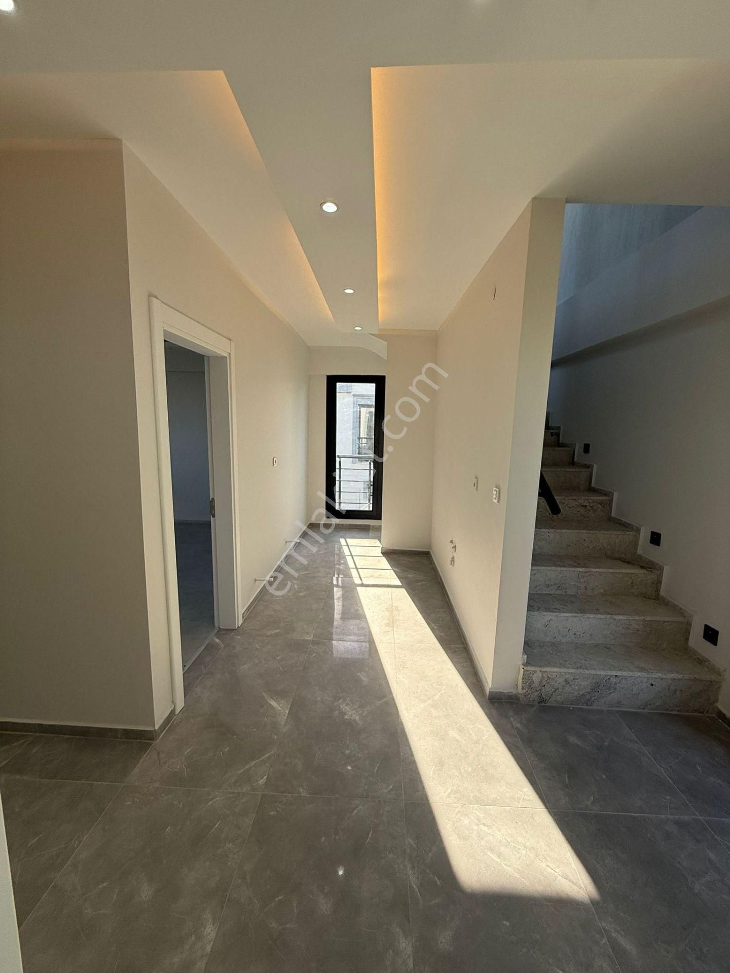 🏡paşaköy Mahallesi 🏡 ✅348 M2 Arsa İçinde 3+1 200 M2 2 Katlı Villa ❇️kombi Petekli - Görsel 20
