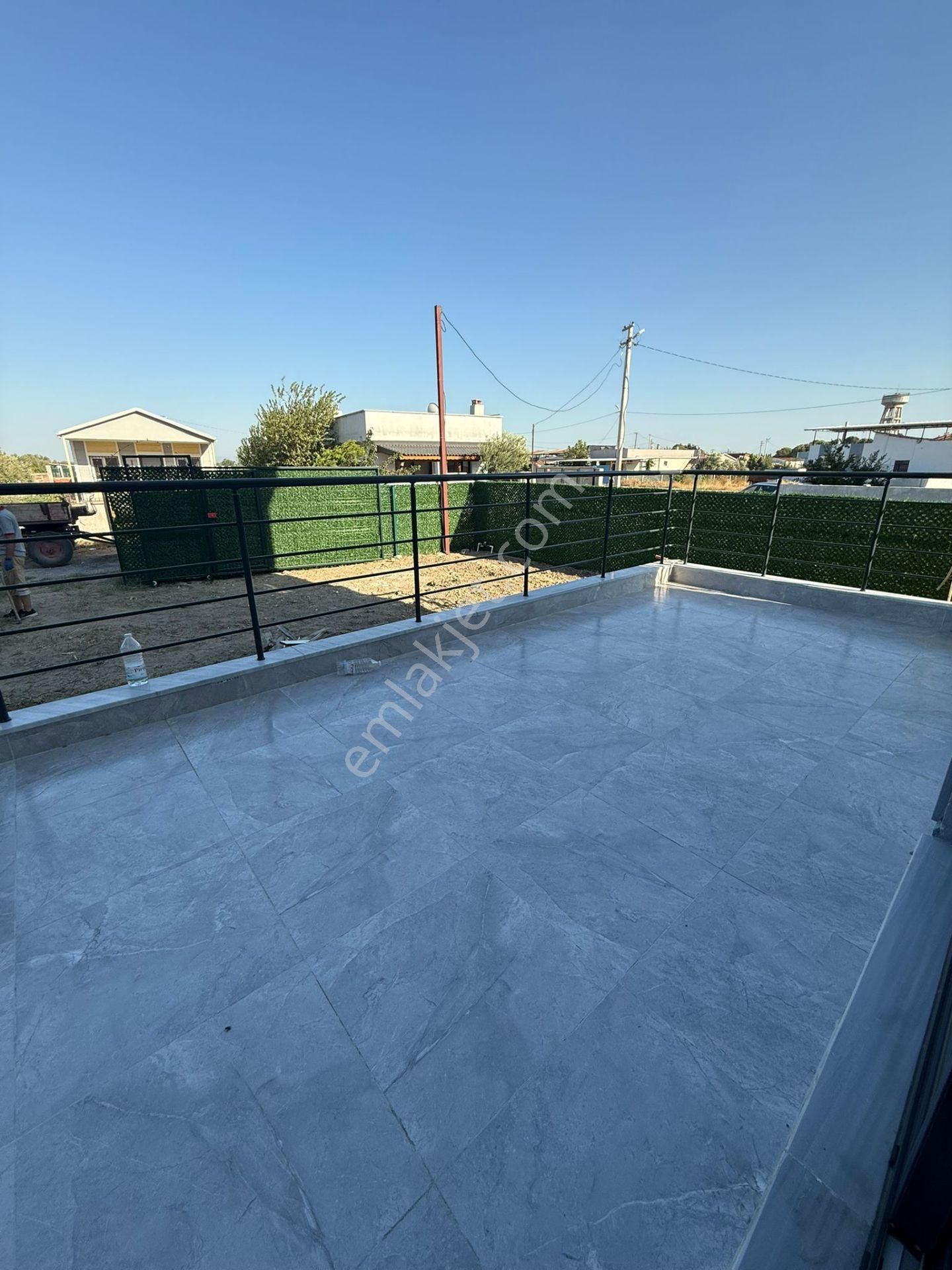 🏡paşaköy Mahallesi 🏡 ✅348 M2 Arsa İçinde 3+1 200 M2 2 Katlı Villa ❇️kombi Petekli - Görsel 4