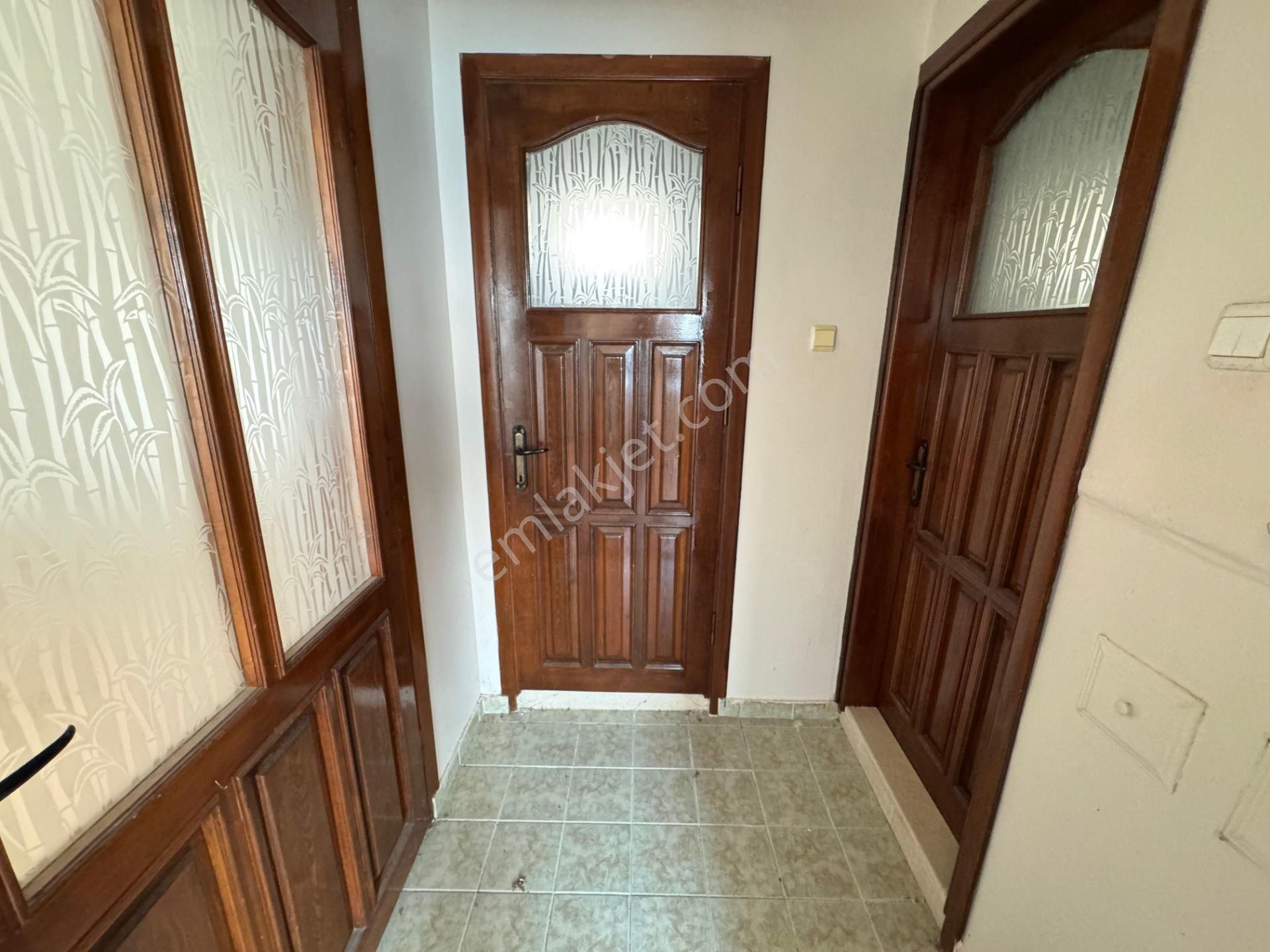 Gemlik Manastır Da Deniz Manzaralı Satılık Müstakil Ev - Görsel 16