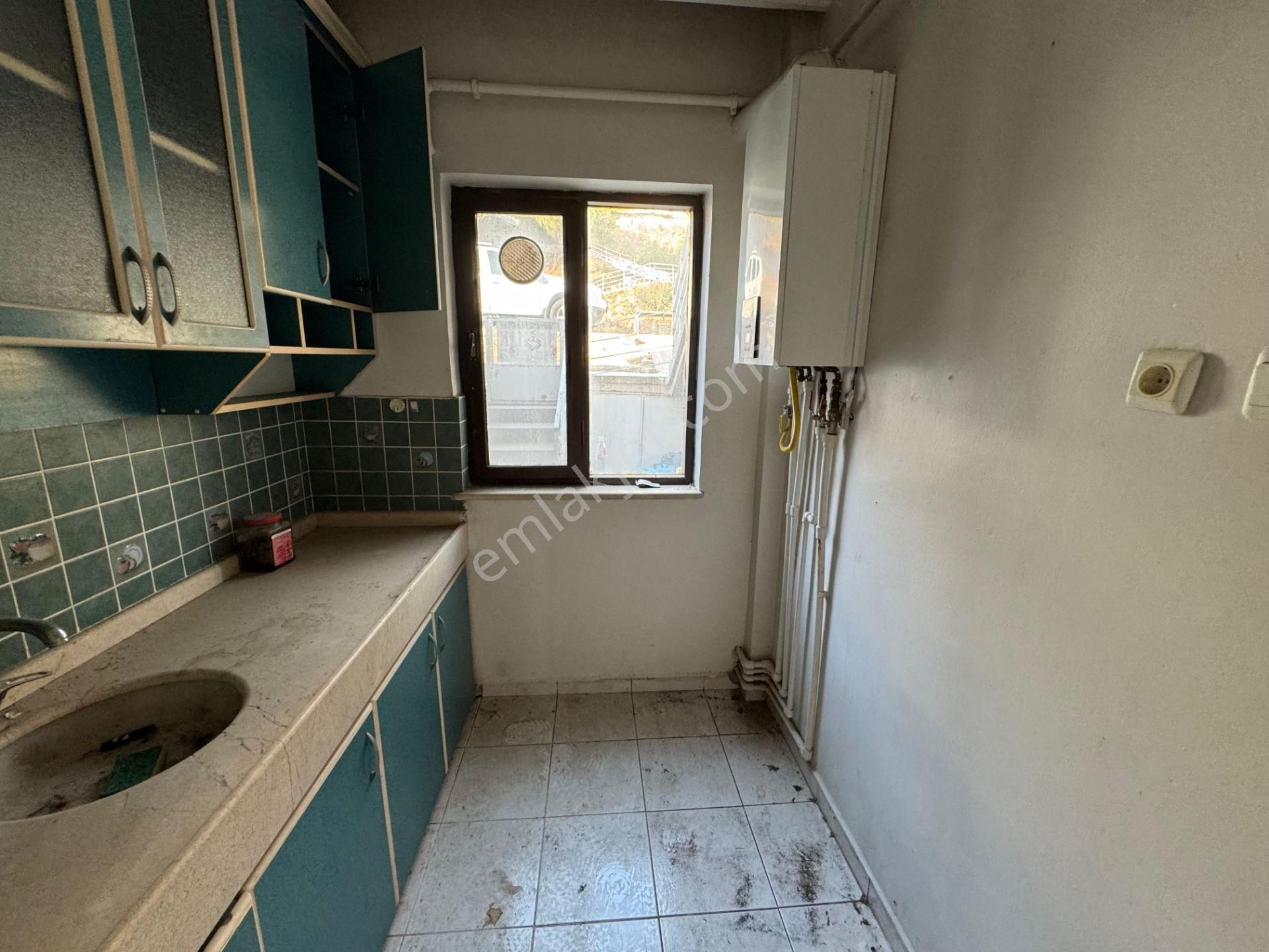 Gemlik Manastır Da Deniz Manzaralı Satılık Müstakil Ev - Görsel 4