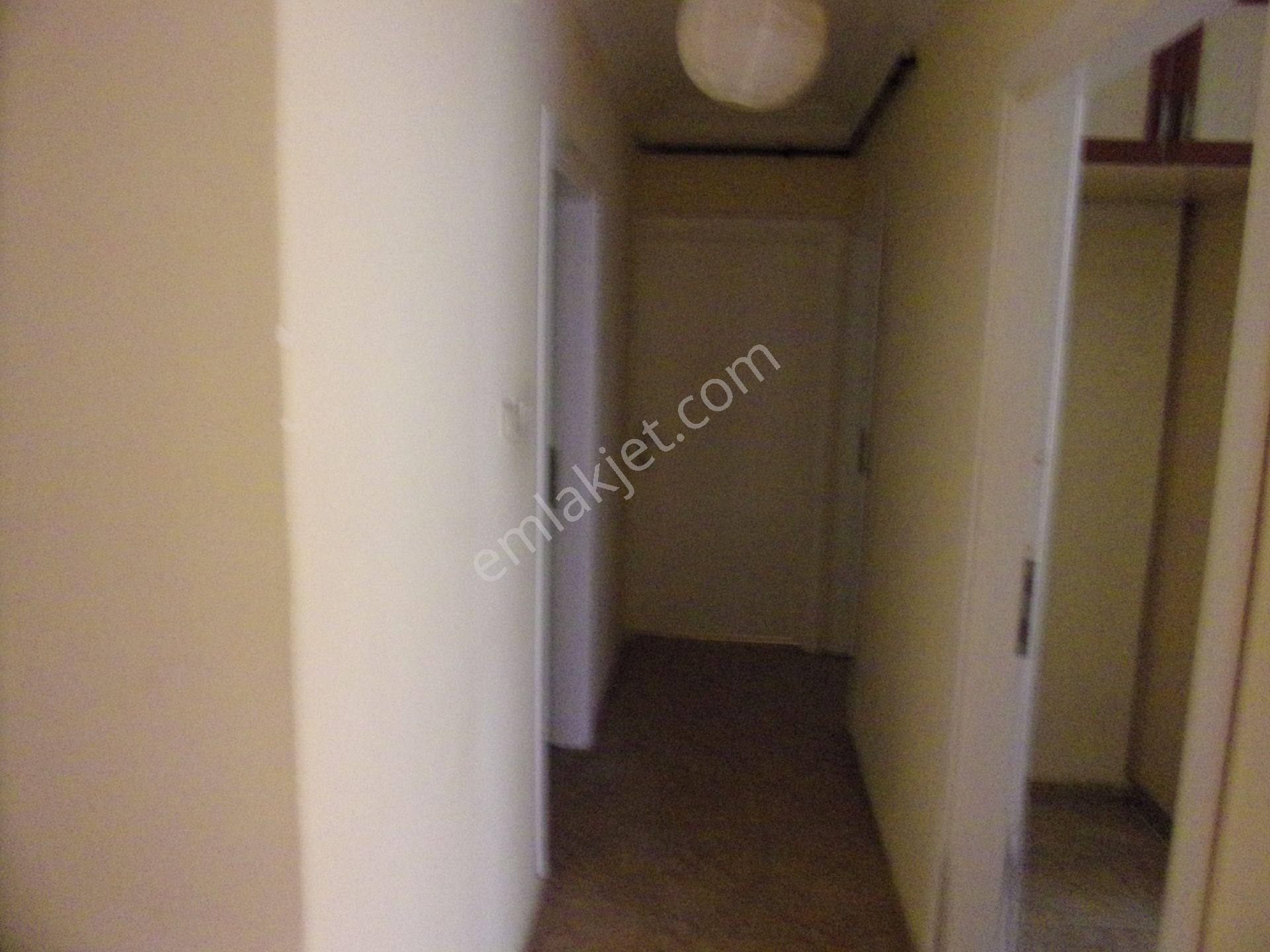 Tarabya Sanatçılarda 2+1 100 Metrekare Kiralık Daire - Görsel 8