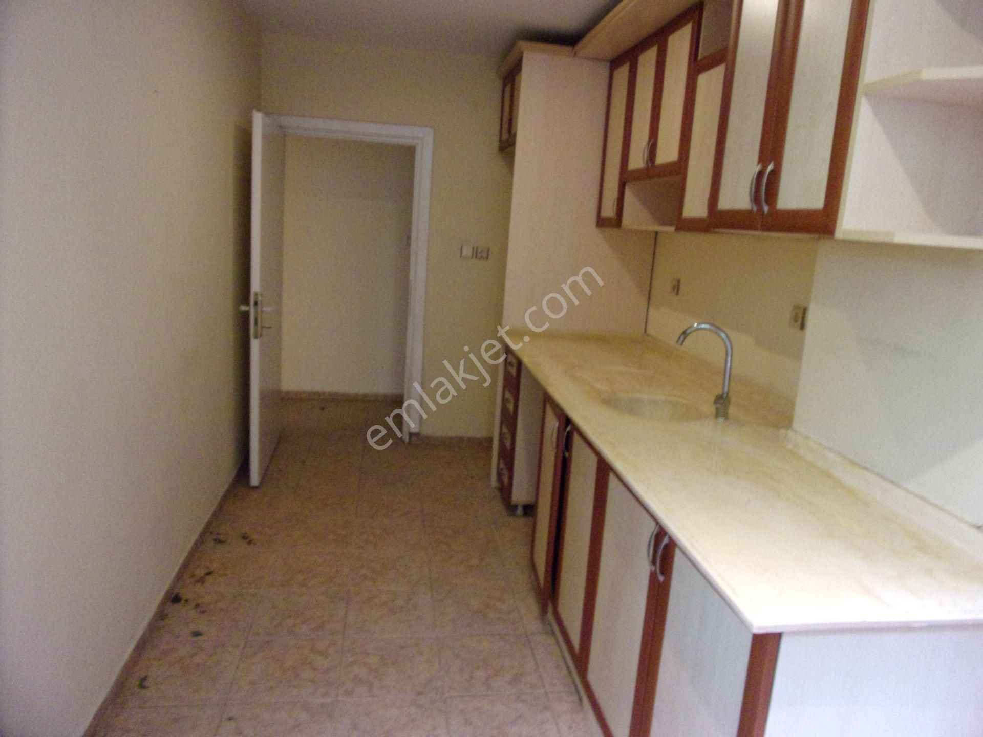 Tarabya Sanatçılarda 2+1 100 Metrekare Kiralık Daire - Görsel 11