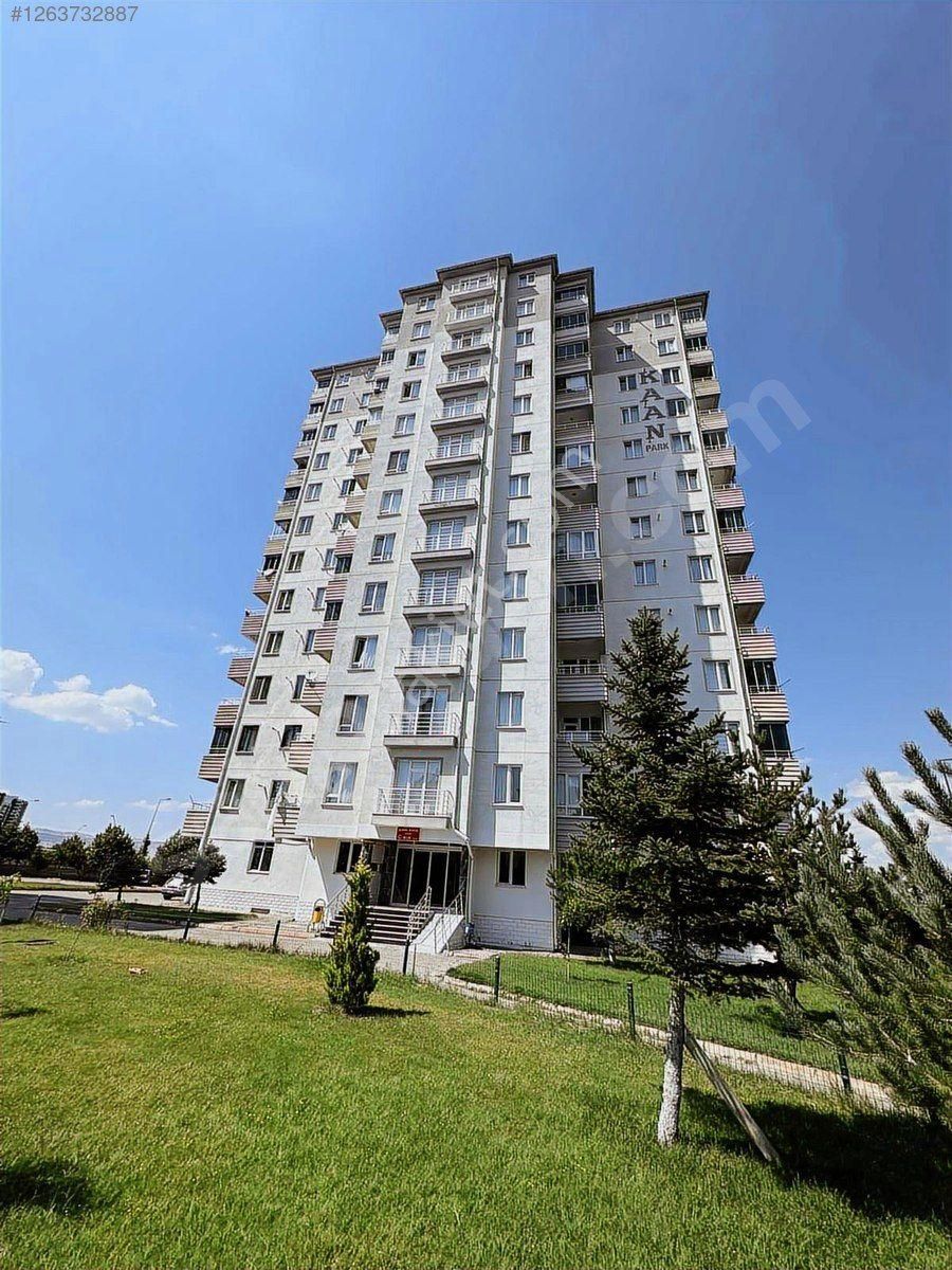 Kaan Park Sitesinde Kiralık 3+1 Daire