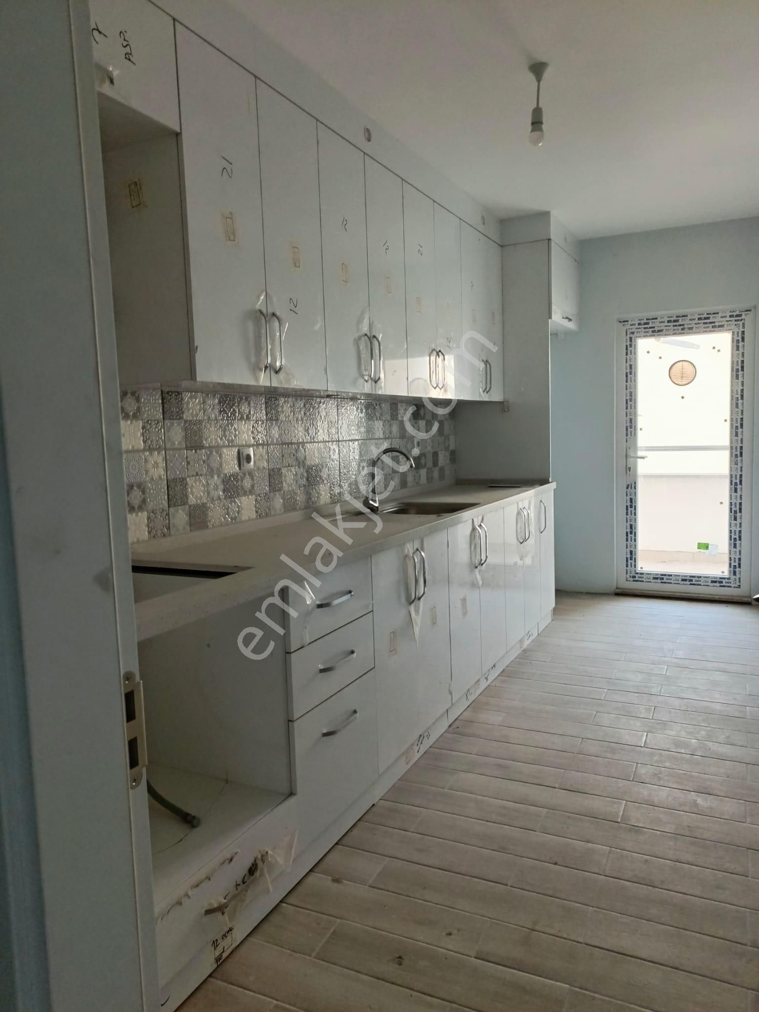 Uşak Ünalan Mahallesi Barbaros Caddesi Civar 2+1 100 M2 Sıfır Satılık Daire - Görsel 10