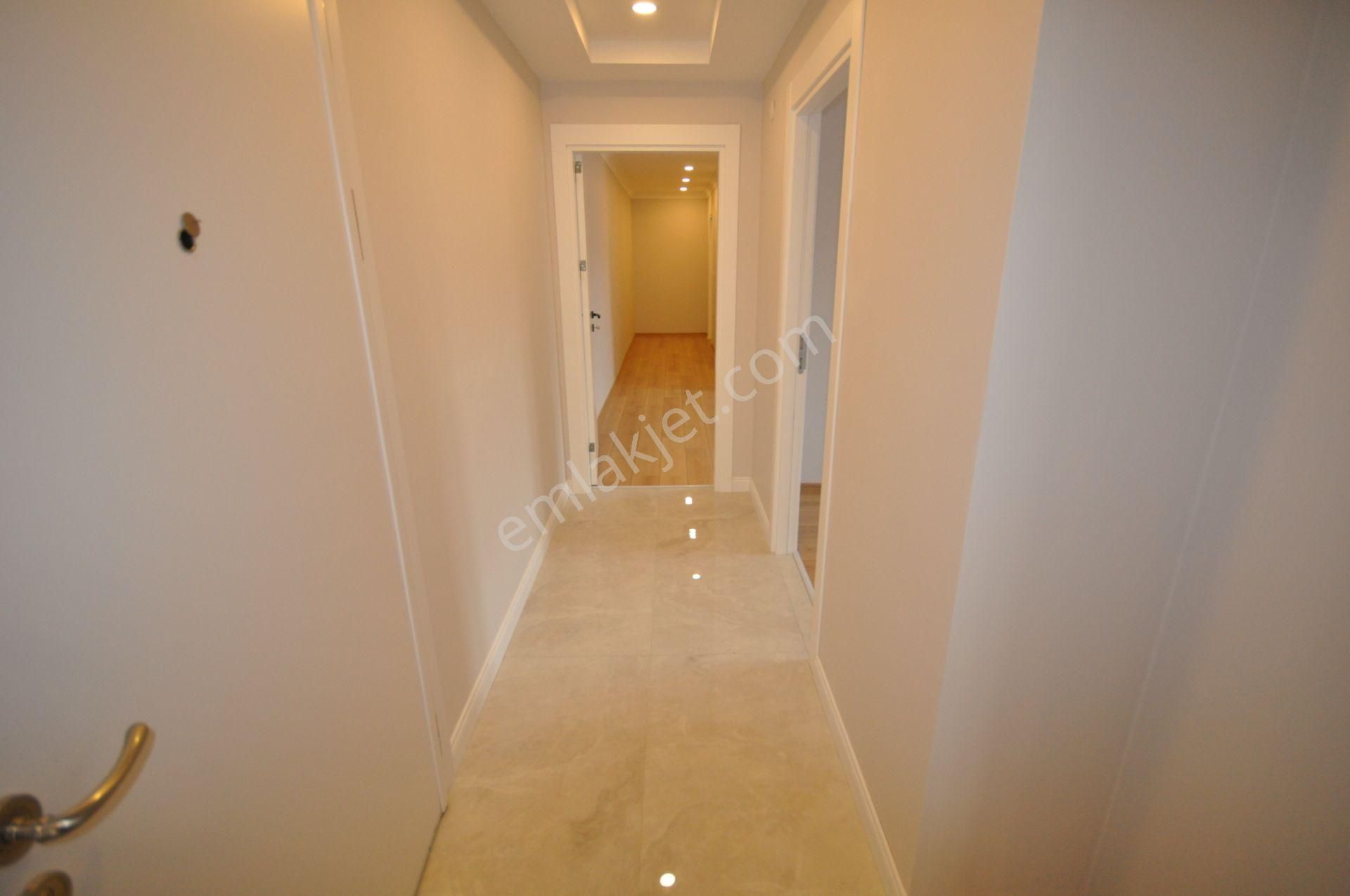 Bahçelievler Medicana Hastanesine Yakın Sıfır Binada 5+2 Dubleks - Görsel 19