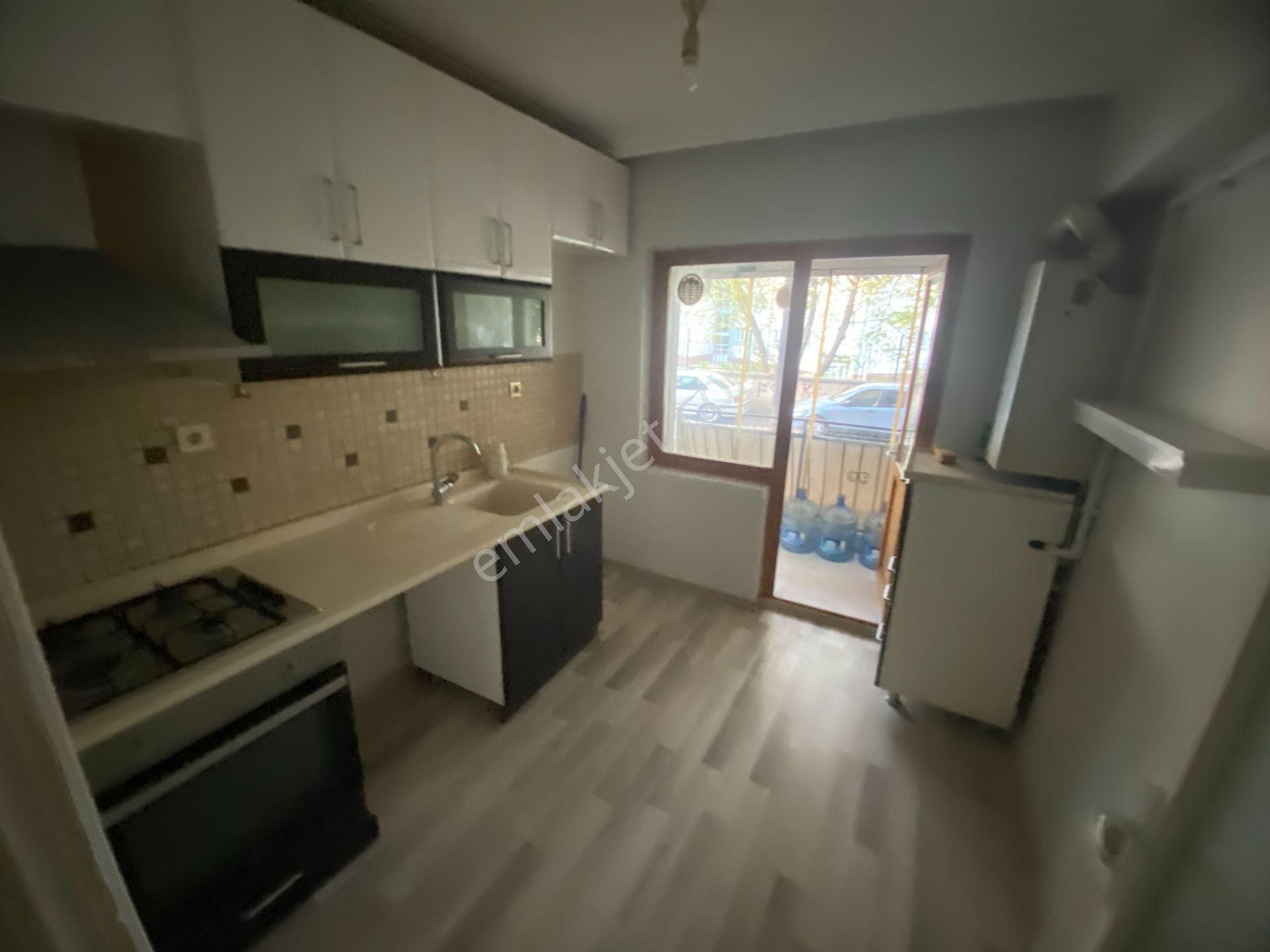 Asfa Koleji Arkası Masrafsız Geniş 3+1 Y.giriş Kiralık Daire