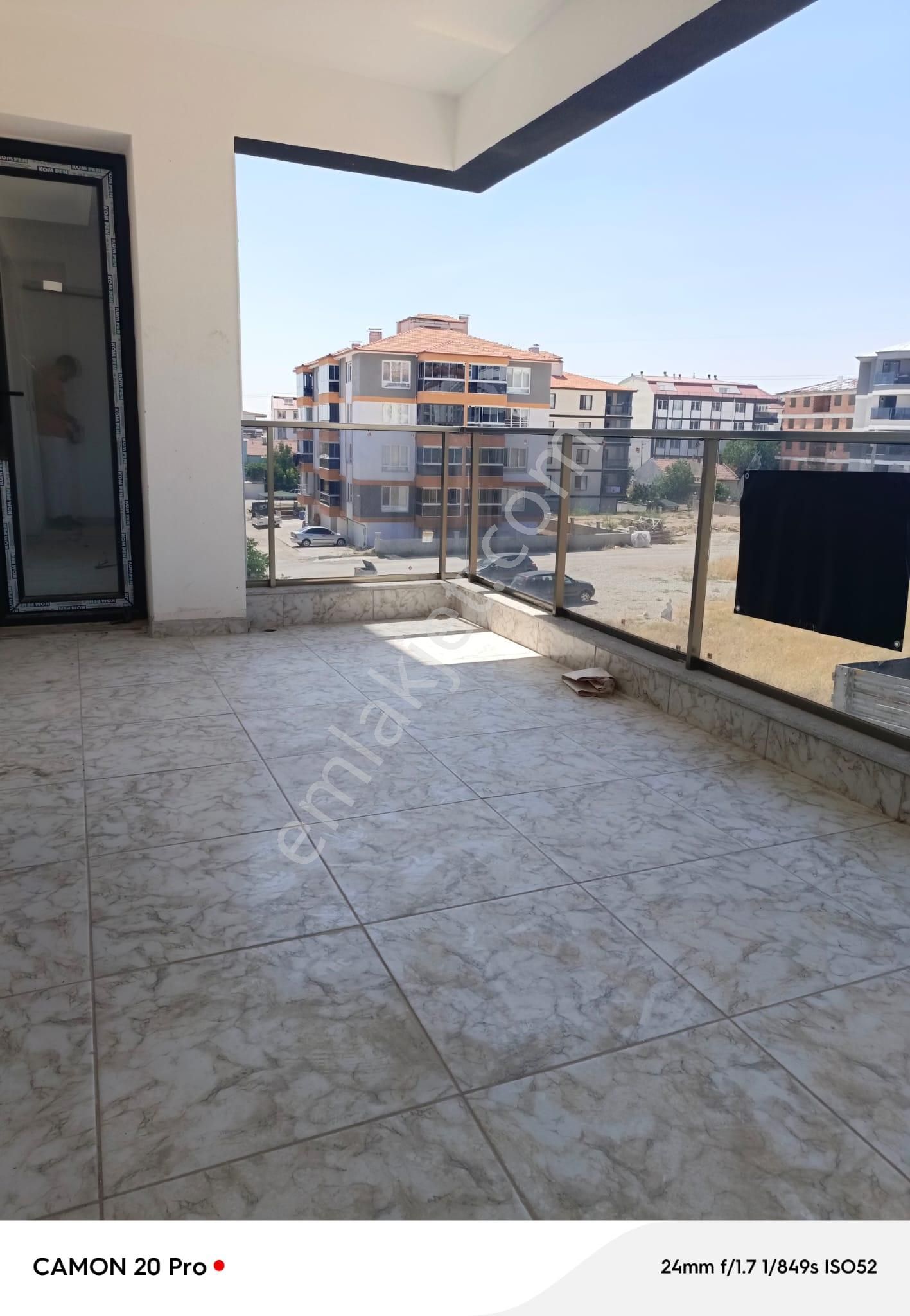 Uşak Emlak Ofisinden Fatih Mahallesinde 160 M2 Satılık Sıfır Daire