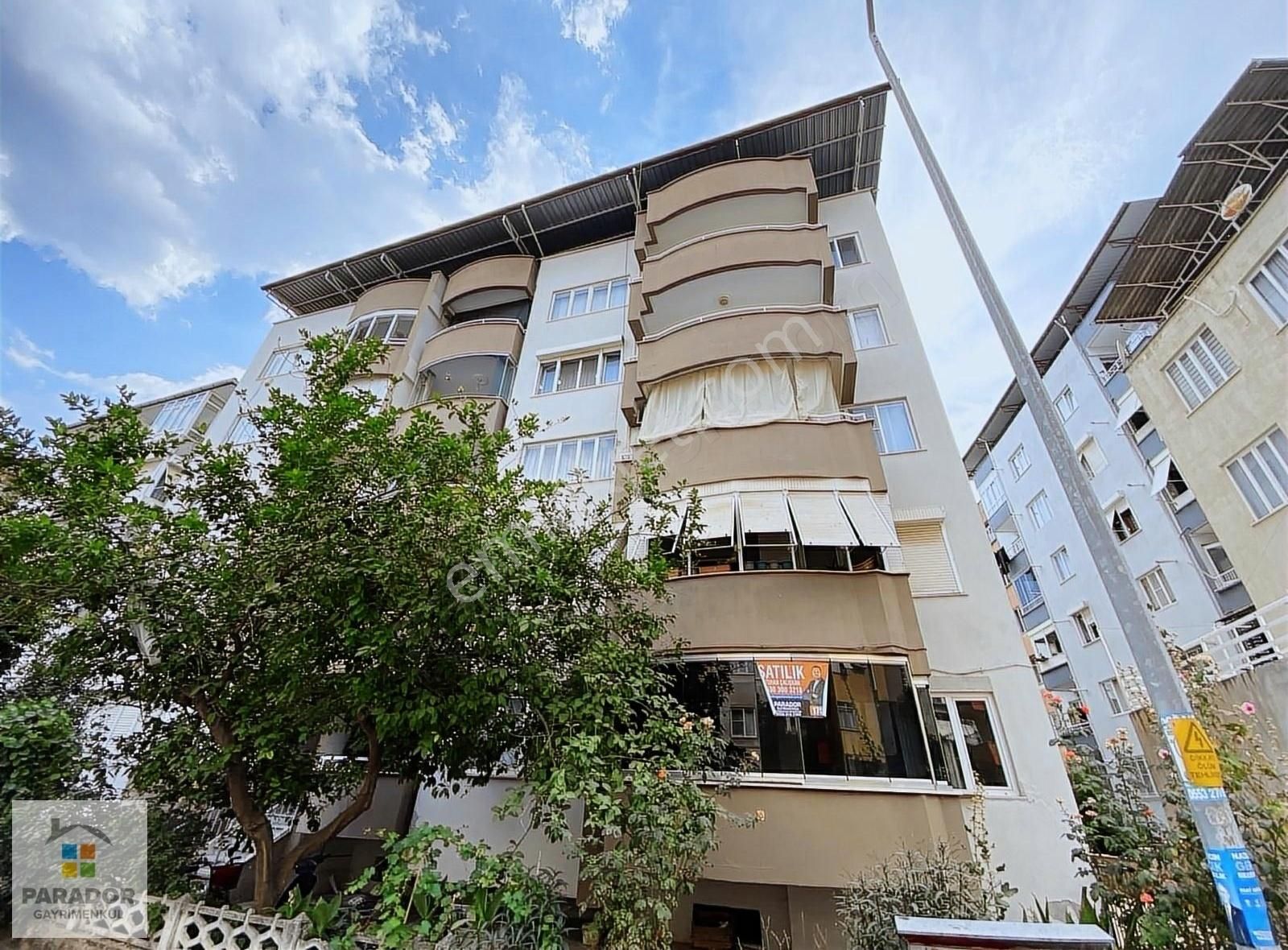 Aydın Nazilli Yıldıztepe Mahallesinde Satılık 3+1 Daire