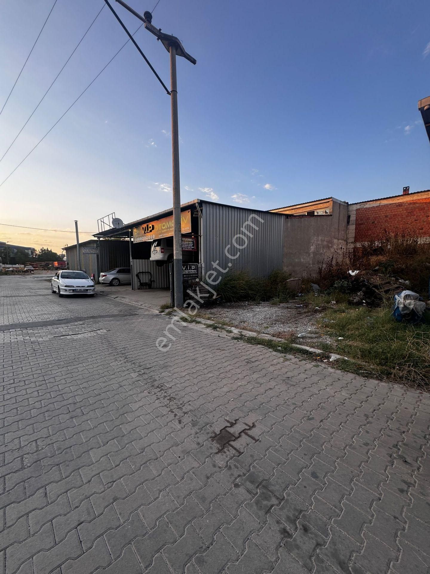 Biga Küçük Sanayi Sitesi'nde 139 M² Arsa Fırsatı - Görsel 8