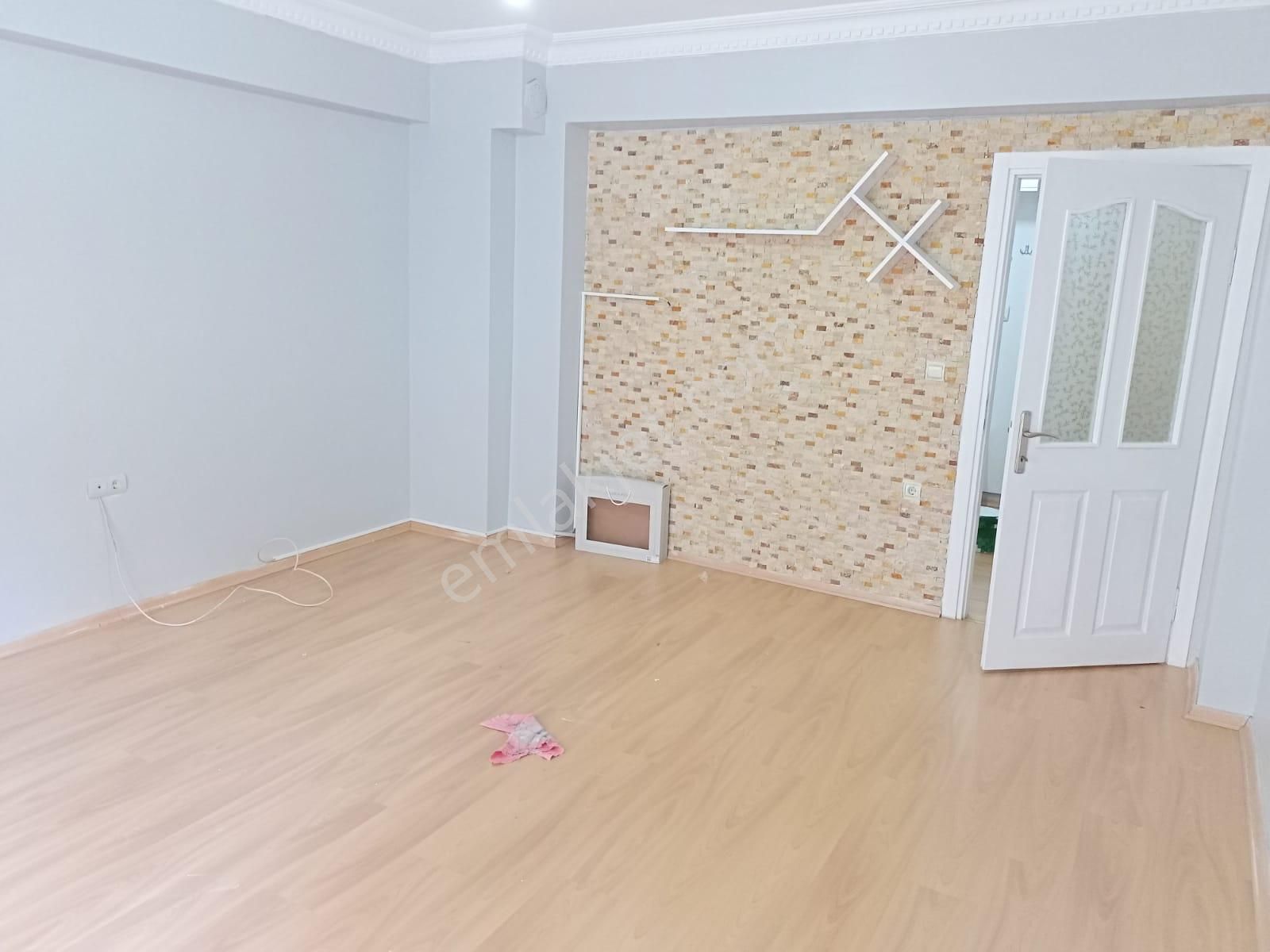 Merkezi Konumda Temiz 2+1 Daire