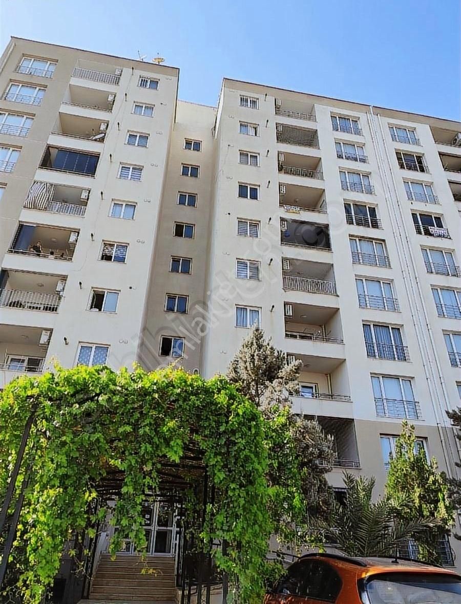 Akziyaret Emlak Tan Kiralık 3+1 Arakat