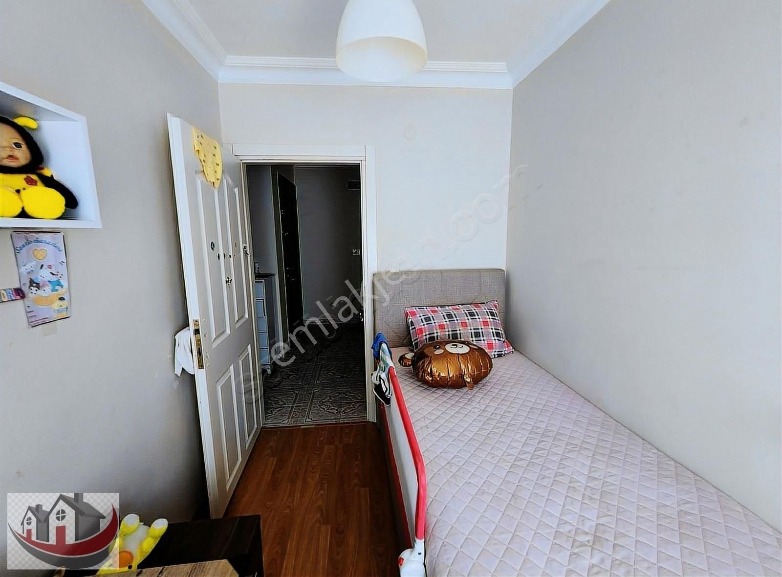 Güneyden Çekme Köyde Metroya 10 Dakika Yürüme 2+1.85m2 Daire - Görsel 3