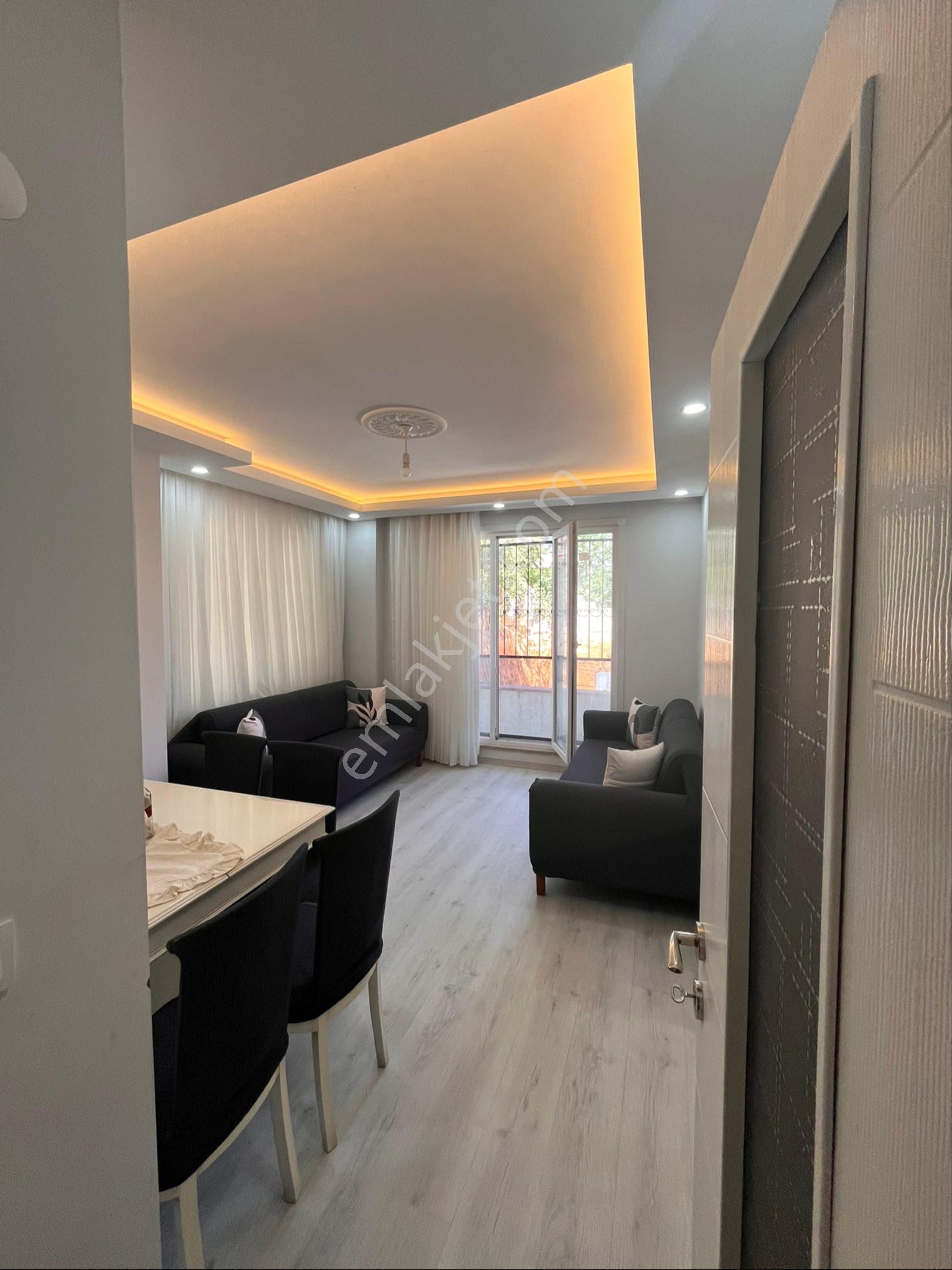 Sancaktepe Osmangazi Mahallesinde 2+1 Satılık Daire
