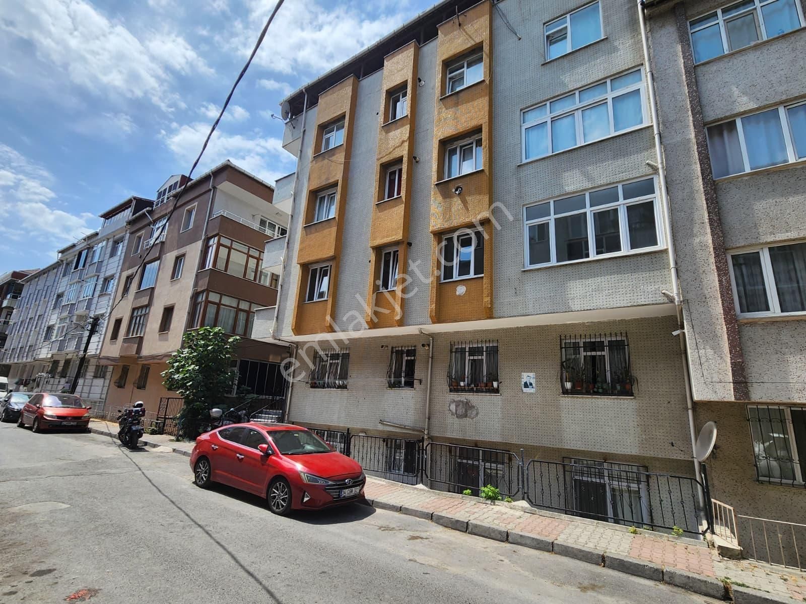 Bağlarbaşı Mah 2+1 Kiralık Arakat Kombili Bakımlı Daire