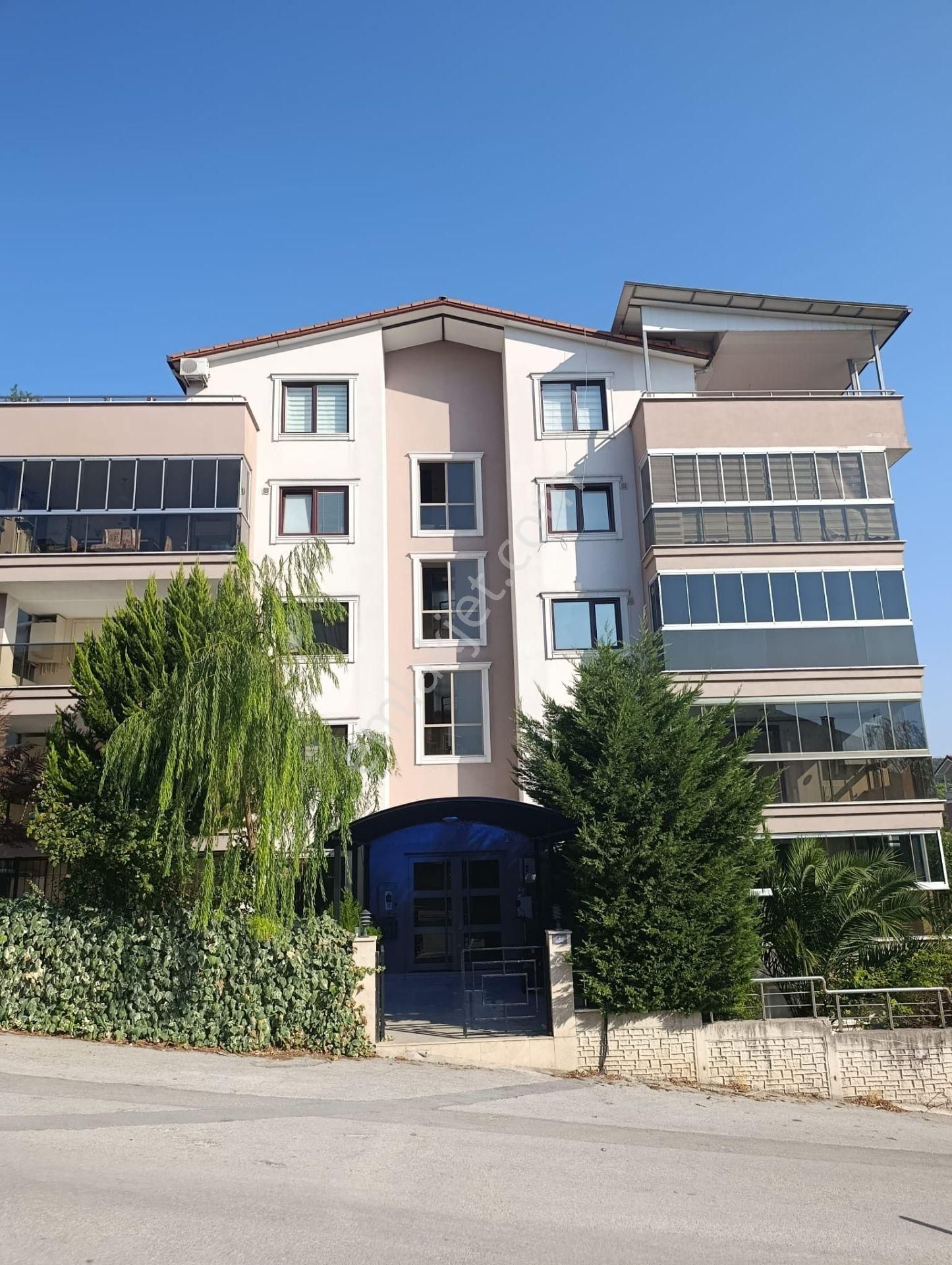Üçevler Mah. Güzel Konumda Önü Açık Aydınlık Kiralık Daire