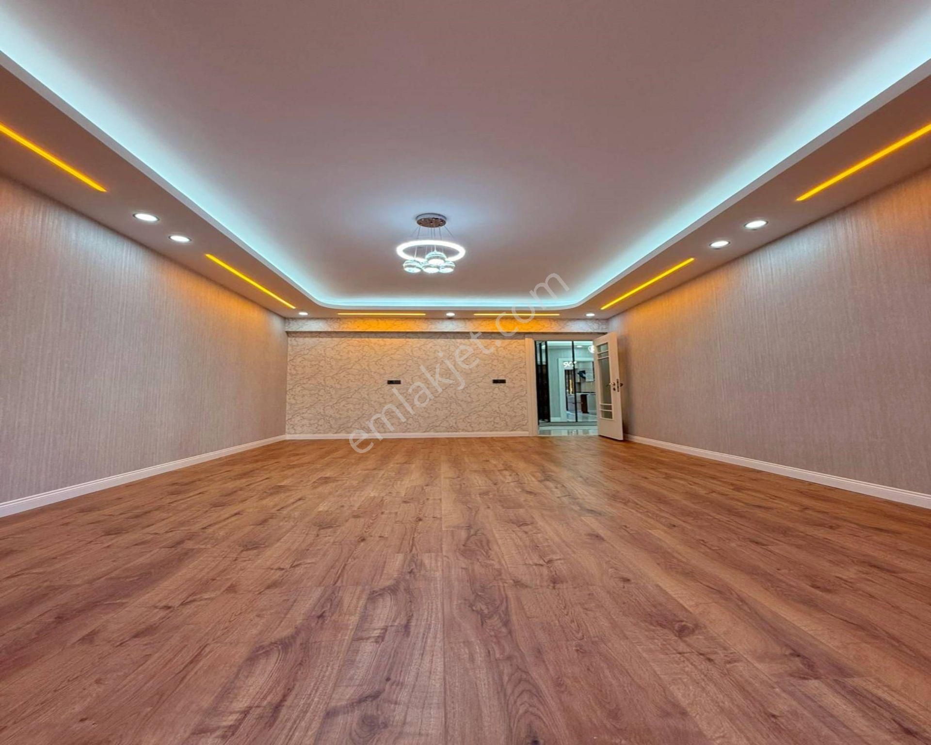 Beylikdüzünde Full Dekorlu 3+1 Yüksek Giriş Daire - Görsel 2