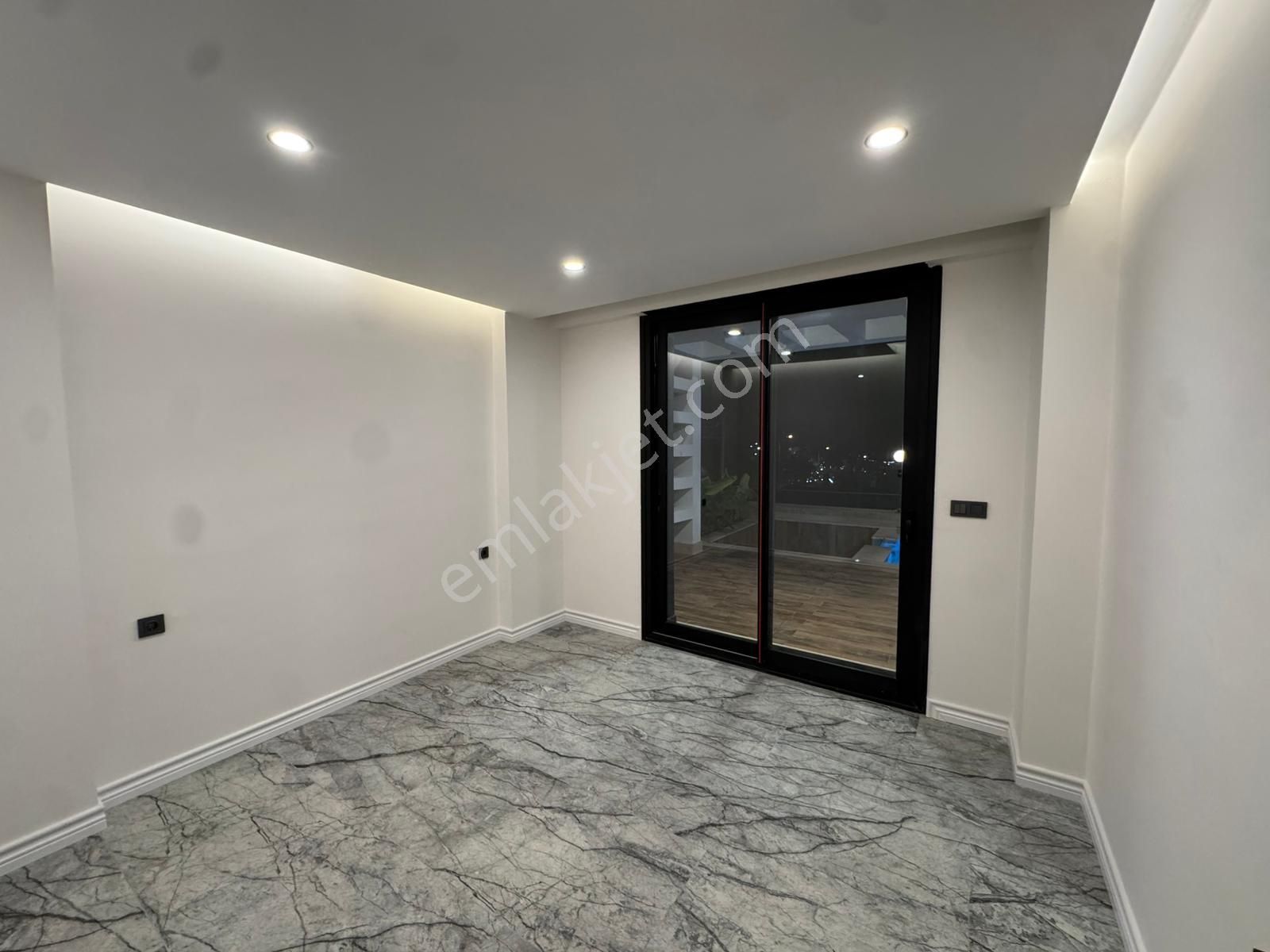 Full Manzara-özel Havuz/otopark-450 M2 Bahçe Yeni-ultra Lüx-tamamı Müstakil-akıllı Villa - Görsel 24