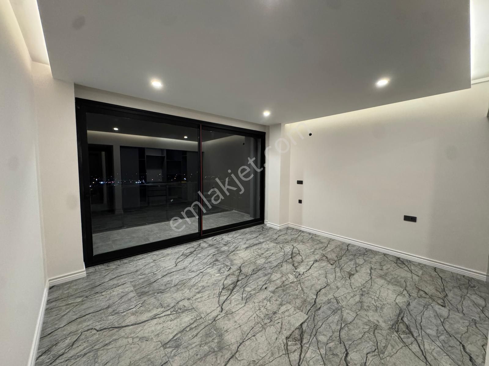 Full Manzara-özel Havuz/otopark-450 M2 Bahçe Yeni-ultra Lüx-tamamı Müstakil-akıllı Villa - Görsel 23