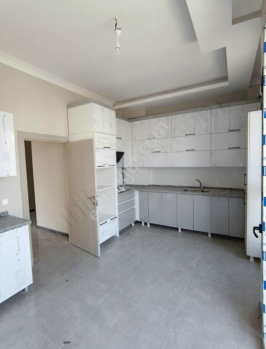 Turgut Özal 5+1 300m2 Lüx Daire - Görsel 9