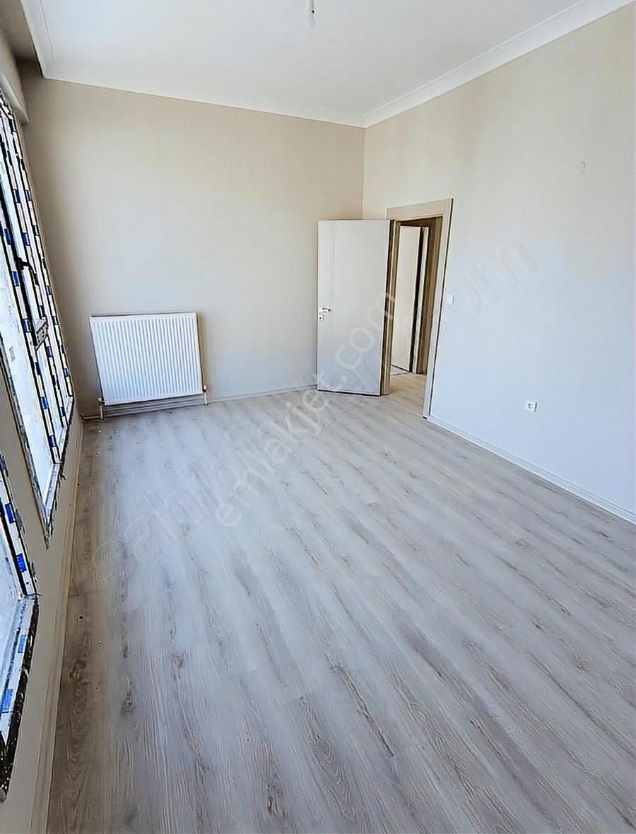 Turgut Özal 5+1 300m2 Lüx Daire - Görsel 13