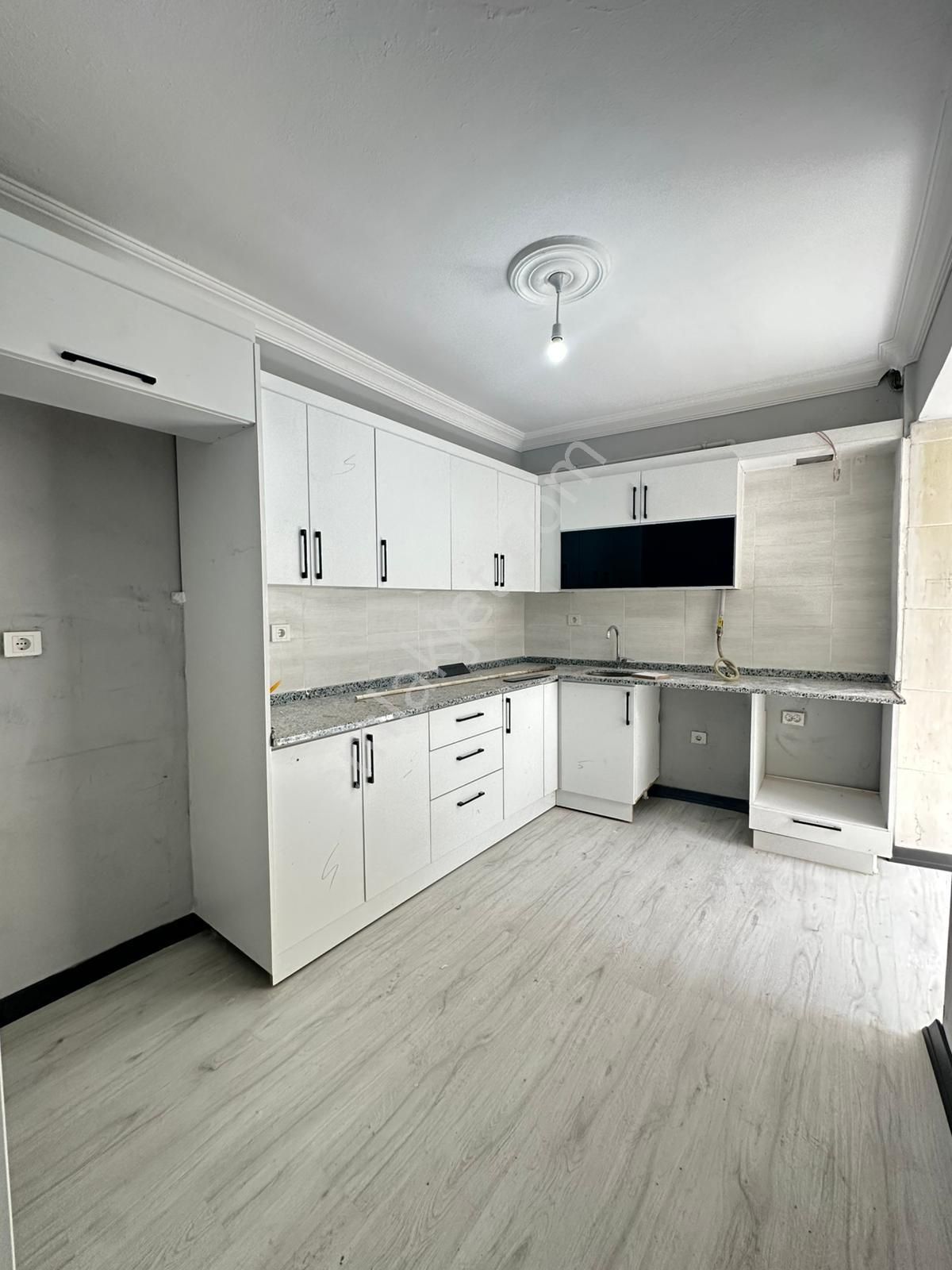 Çorlu Kemaletin Mah Satılık 2+1 İçi Sıfır Yapılı Daire