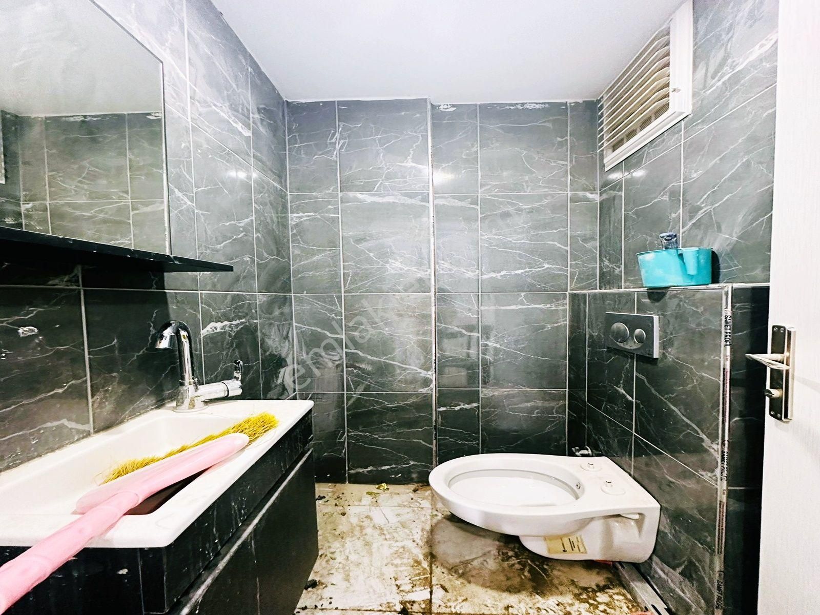 Ercin Yapı'dan Metrobüse 4 Dakika Yürüme Mesafesinde Lüx Dubleks - Görsel 24