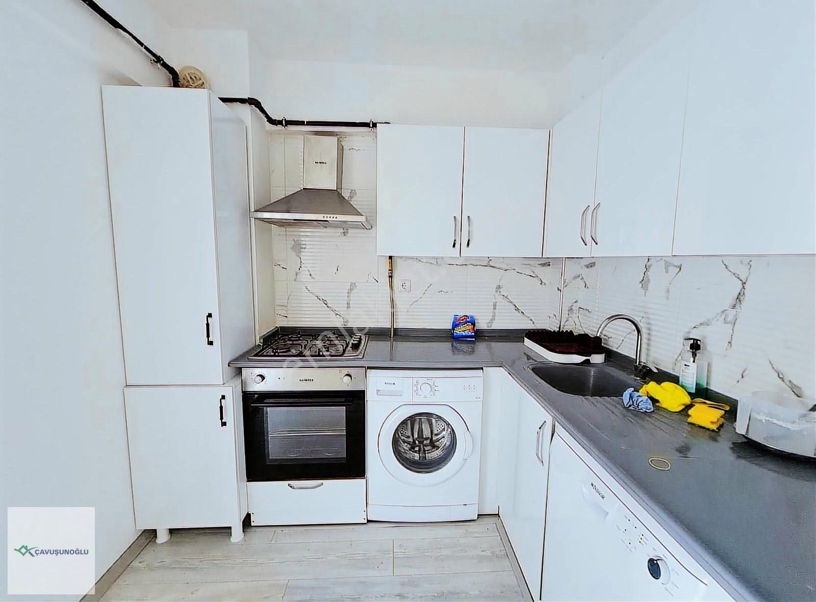 Hasköy Mahallesinde Manzaralı Eşyalı Kiralık 1+1 Daire 60m²
