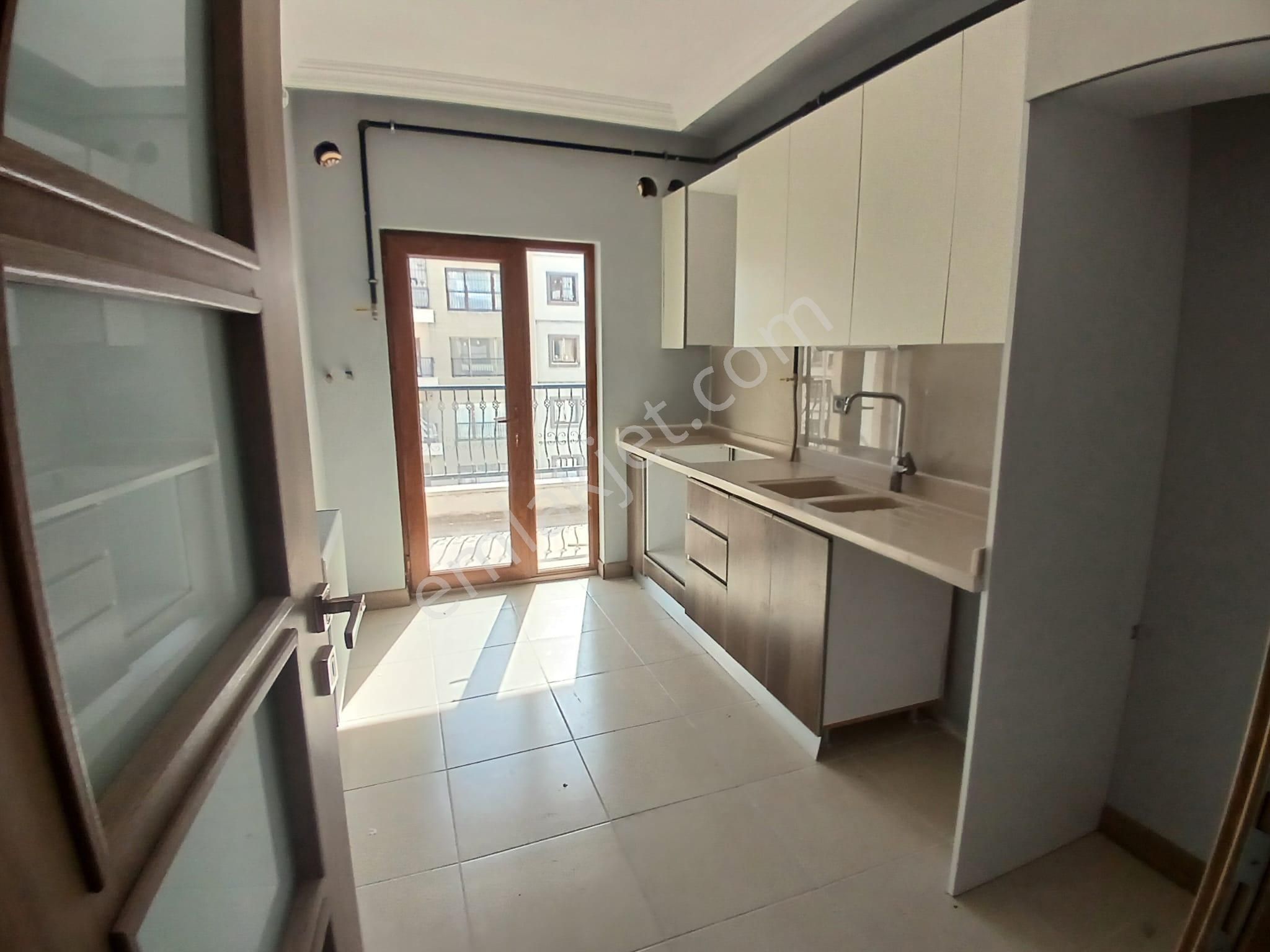 Adana Sarıçam Buruk Tokilerde 3+1 Geniş Okula Ve Yola Yakın Kiralık Daire