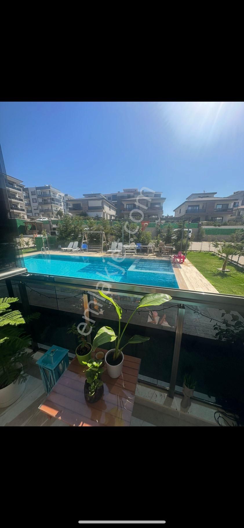 Sahibinden Satilik Havuzlu Lüks Daire