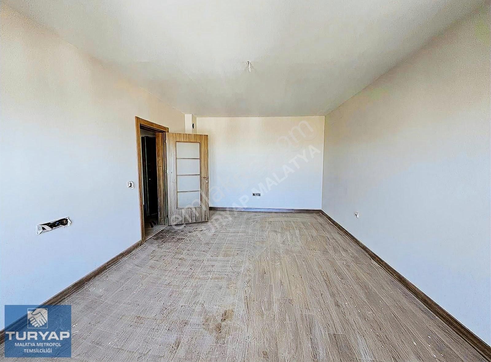 Turyap'tan İkizce'de 2. Bölge 2. Etap'da Kiralık 3+1 Sıfır Daire