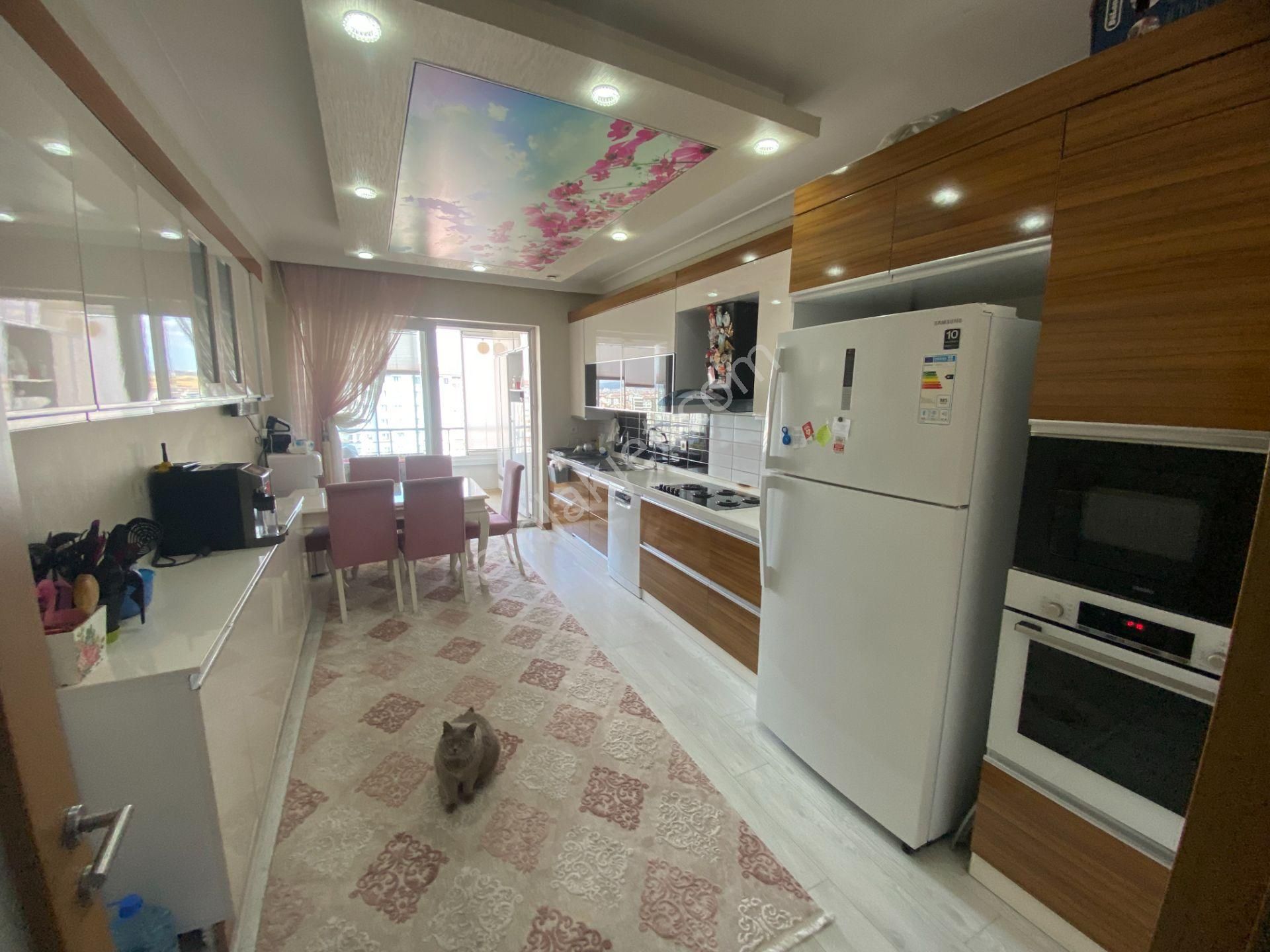 Ahimesud Bulvarı Üzeri Süperlüx 4+1 Full Yapılı 220 M2 Satılık Site Dairesi