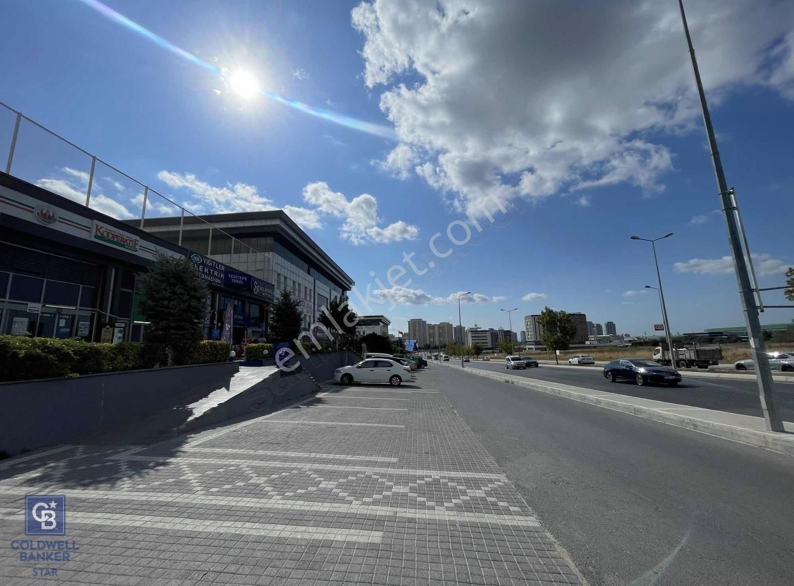 Bahçekent Mercedess Bulvarı Üzerinde Kiralık Dükkan