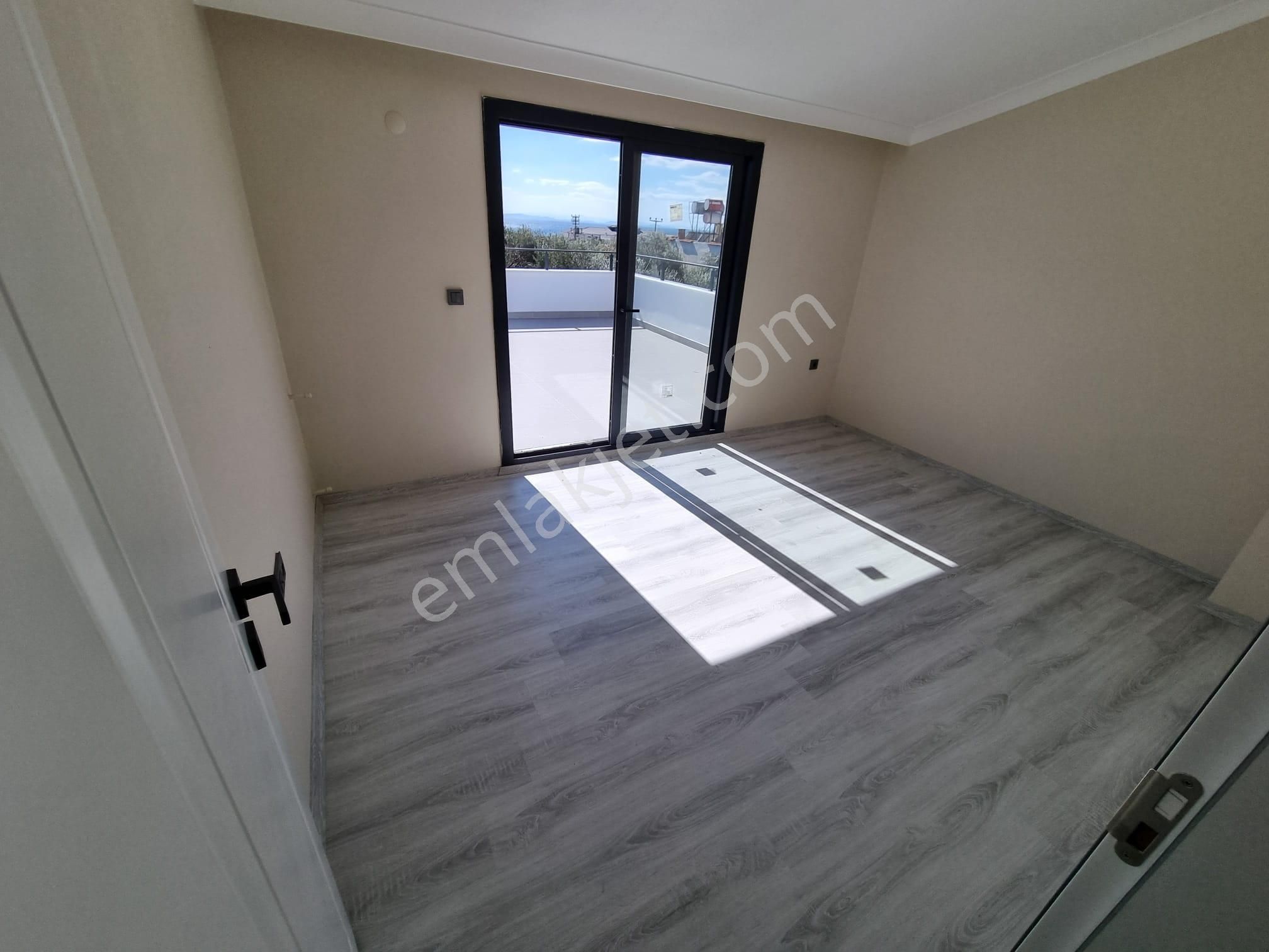 Avcılar Da Tam Müstakil Özel Havuzlu 600 M2 Arsa İçinde Villa - Görsel 24