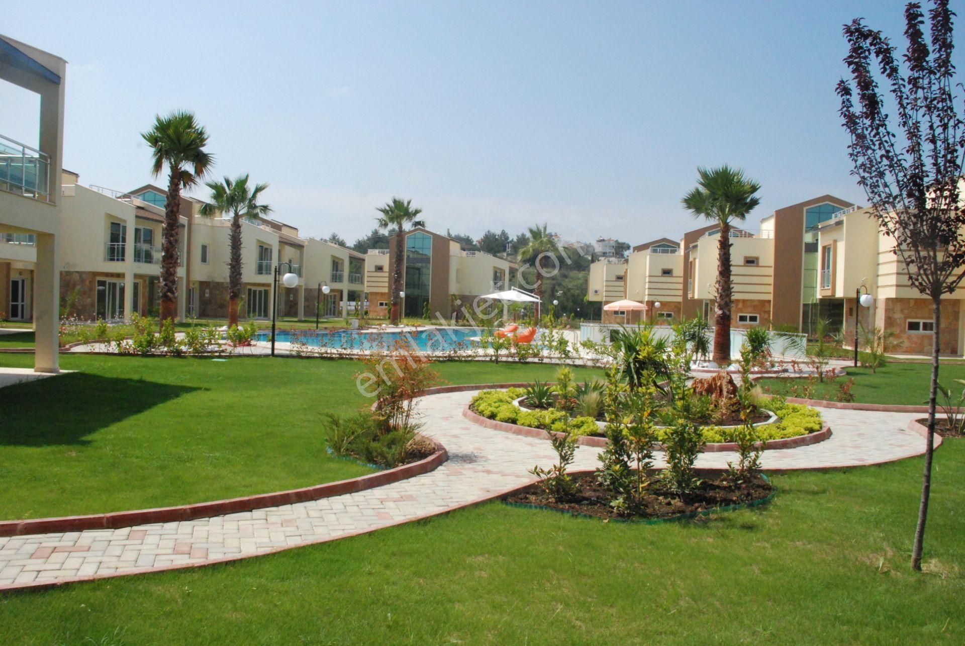 Manzara-guvenlık-havuz-bahçe-otopark-merkezi Sıstem-yeni-ultra Lüx-tamamı Müstakil - Görsel 4