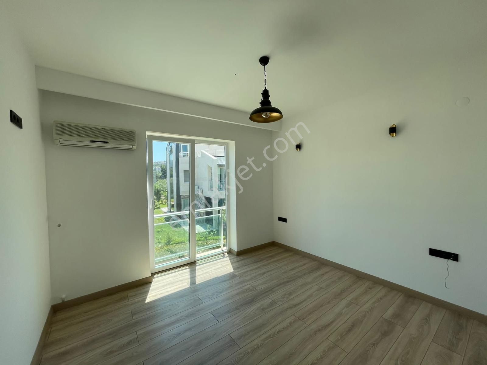 Manzara-guvenlık-havuz-bahçe-otopark-merkezi Sıstem-yeni-ultra Lüx-tamamı Müstakil - Görsel 29