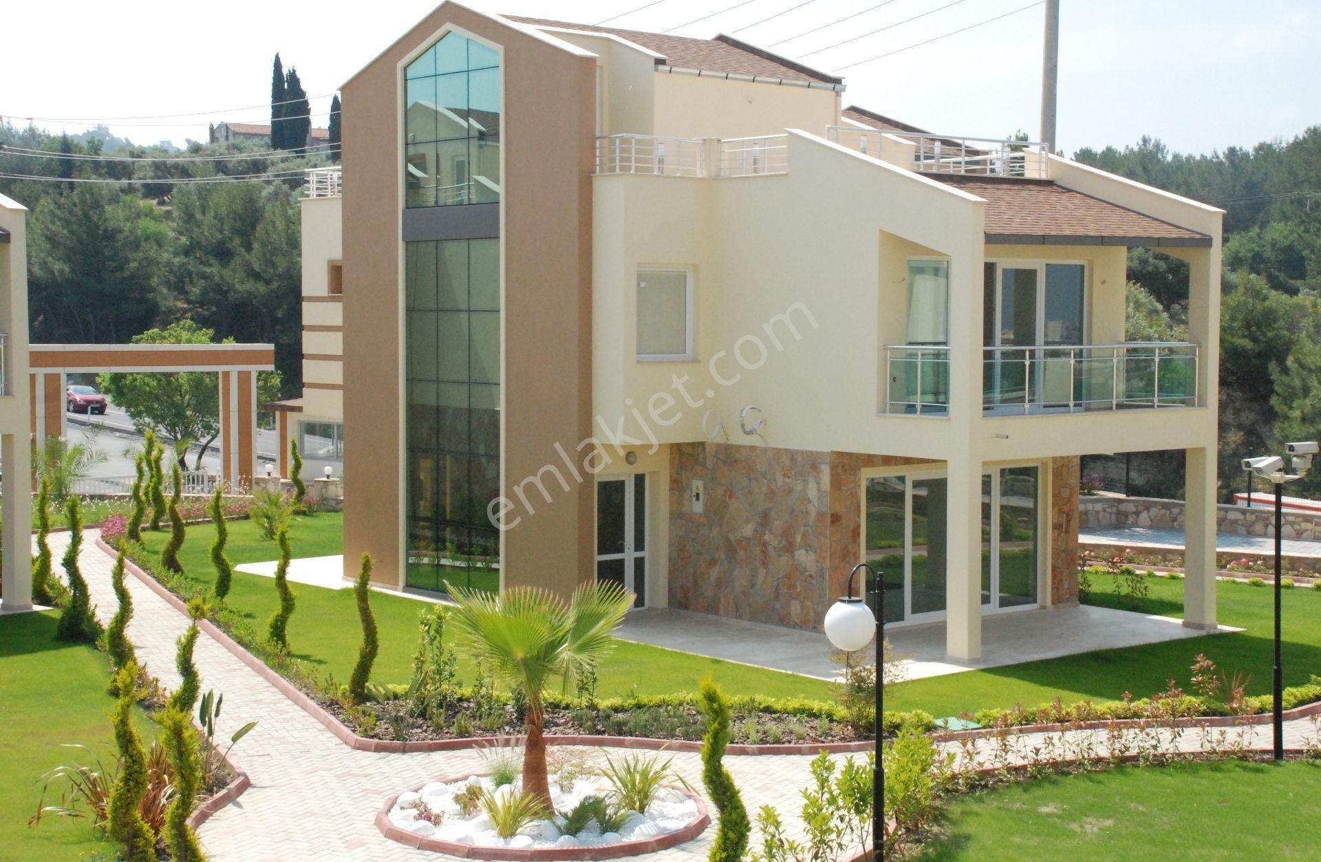 Manzara-guvenlık-havuz-bahçe-otopark-merkezi Sıstem-yeni-ultra Lüx-tamamı Müstakil - Görsel 13