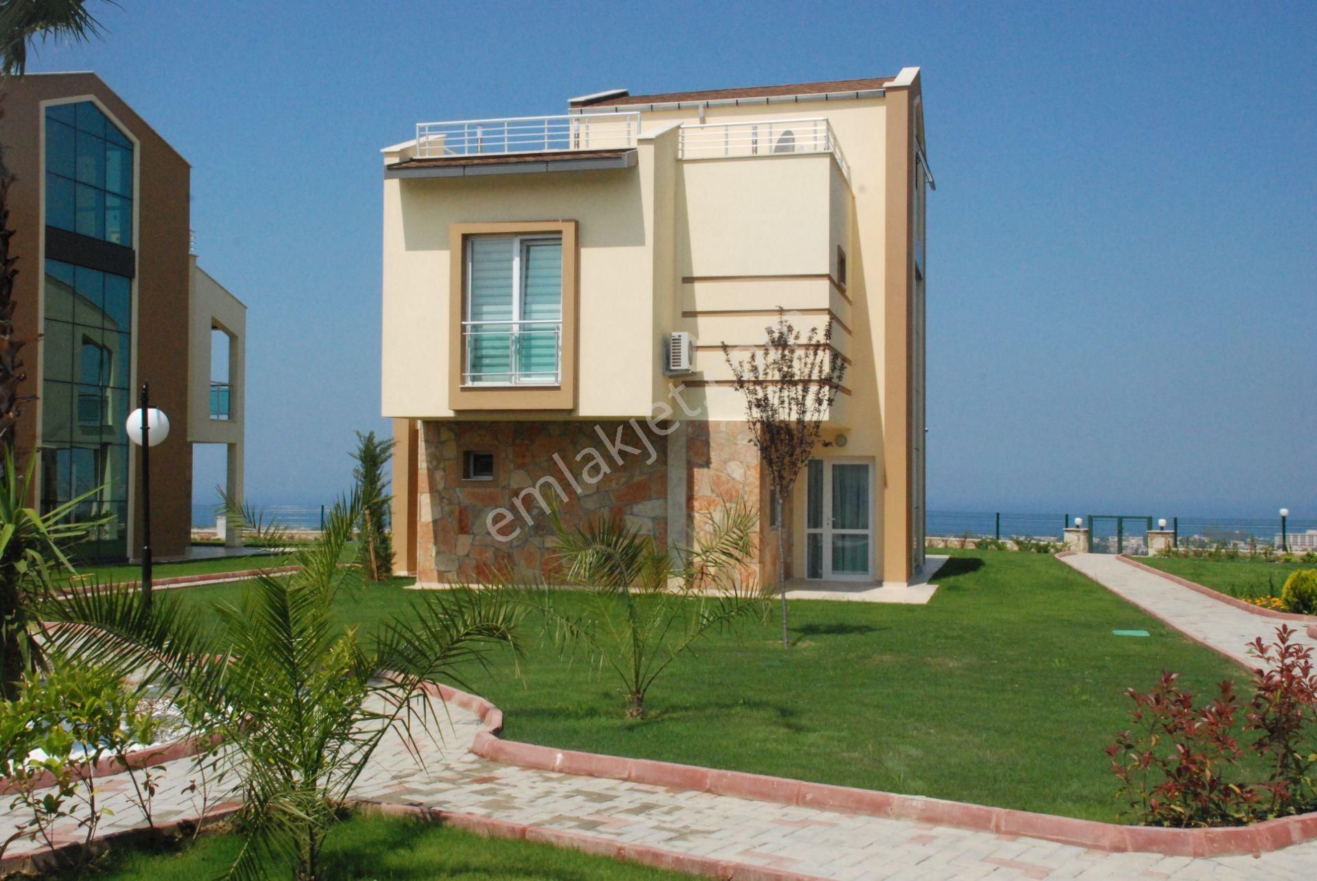 Manzara-guvenlık-havuz-bahçe-otopark-merkezi Sıstem-yeni-ultra Lüx-tamamı Müstakil - Görsel 5