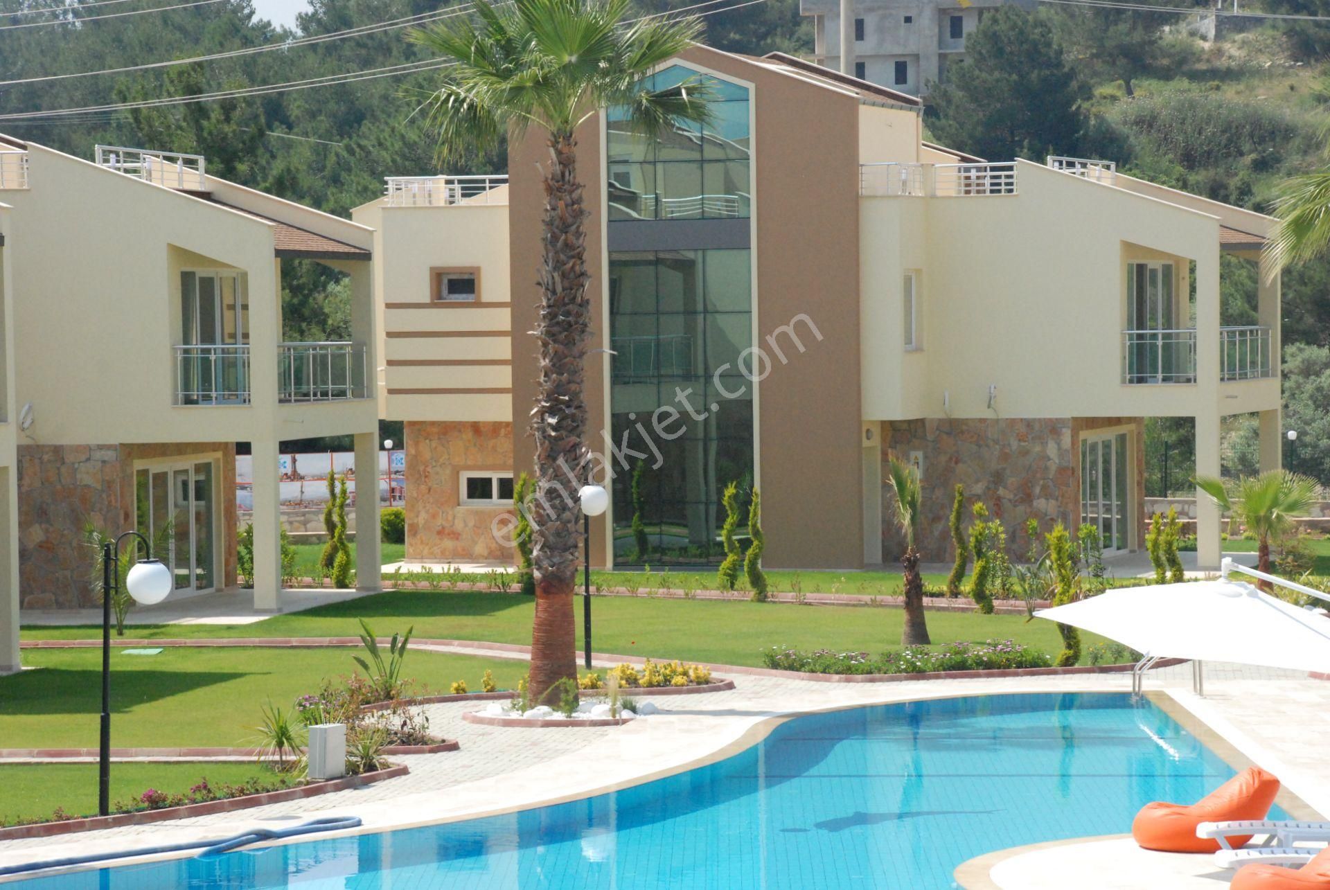 Manzara-guvenlık-havuz-bahçe-otopark-merkezi Sıstem-yeni-ultra Lüx-tamamı Müstakil - Görsel 3