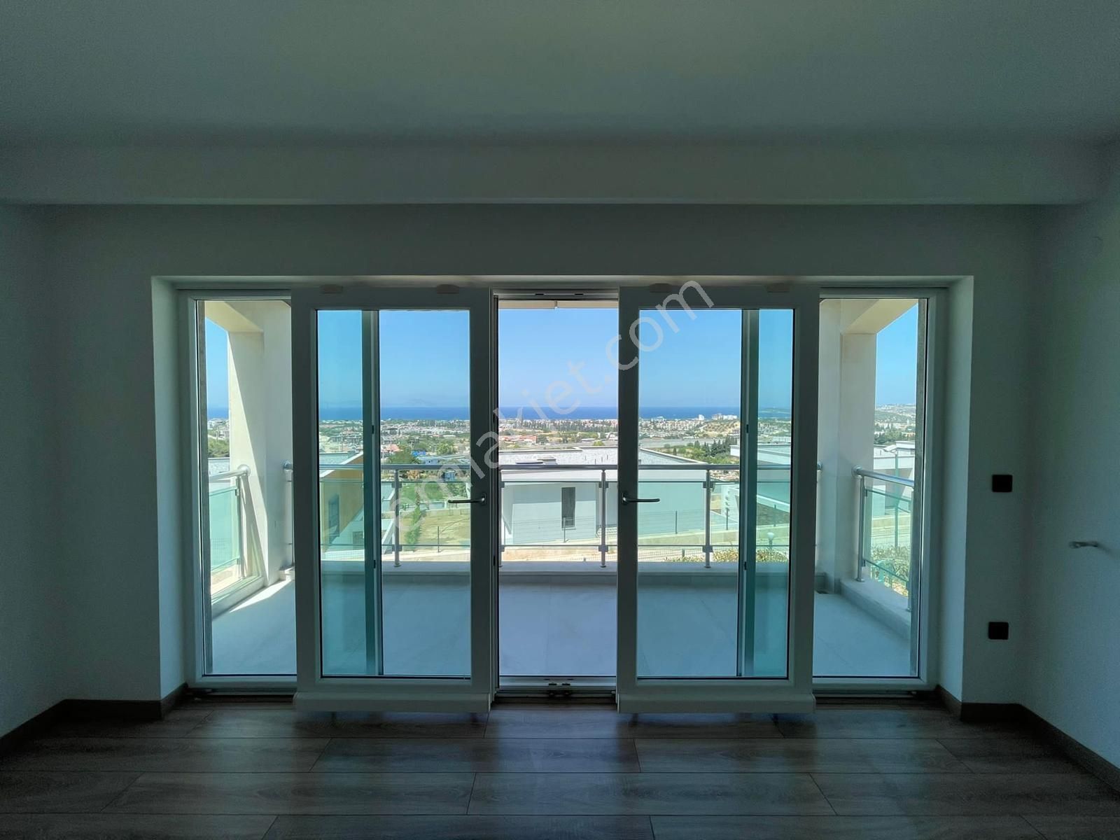 Manzara-guvenlık-havuz-bahçe-otopark-merkezi Sıstem-yeni-ultra Lüx-tamamı Müstakil - Görsel 22