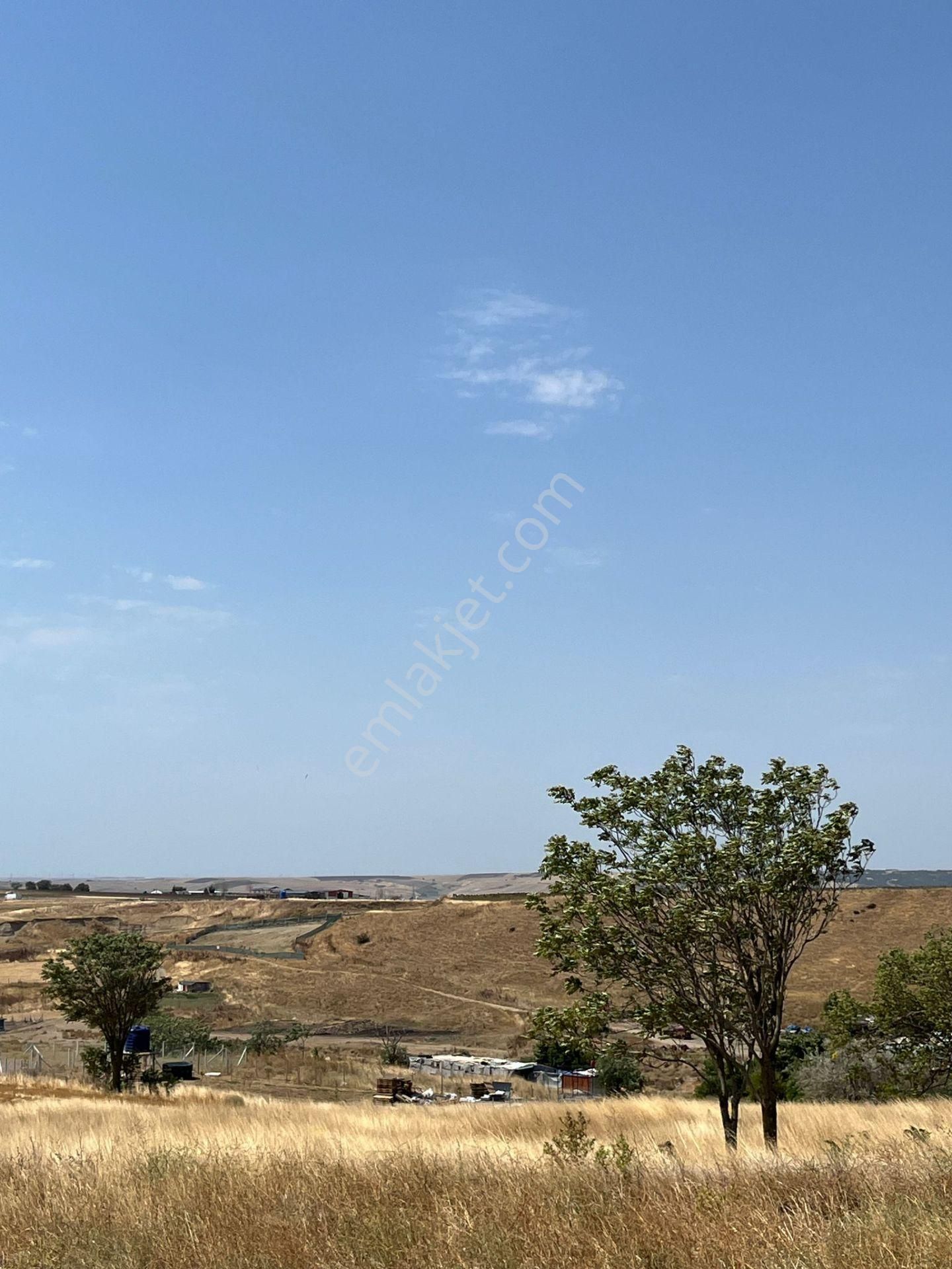 Silivrinin En Çok Prim Yapan Bölgesi Değirmenköyde 328m2 Hobi Bahçesi