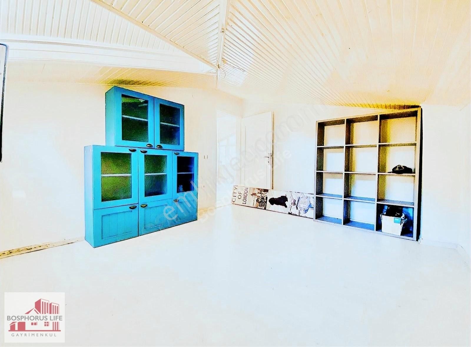 Yeniköy Merkez'de Geniş Balkonlu 2+1 Kiralık Daire - Görsel 30