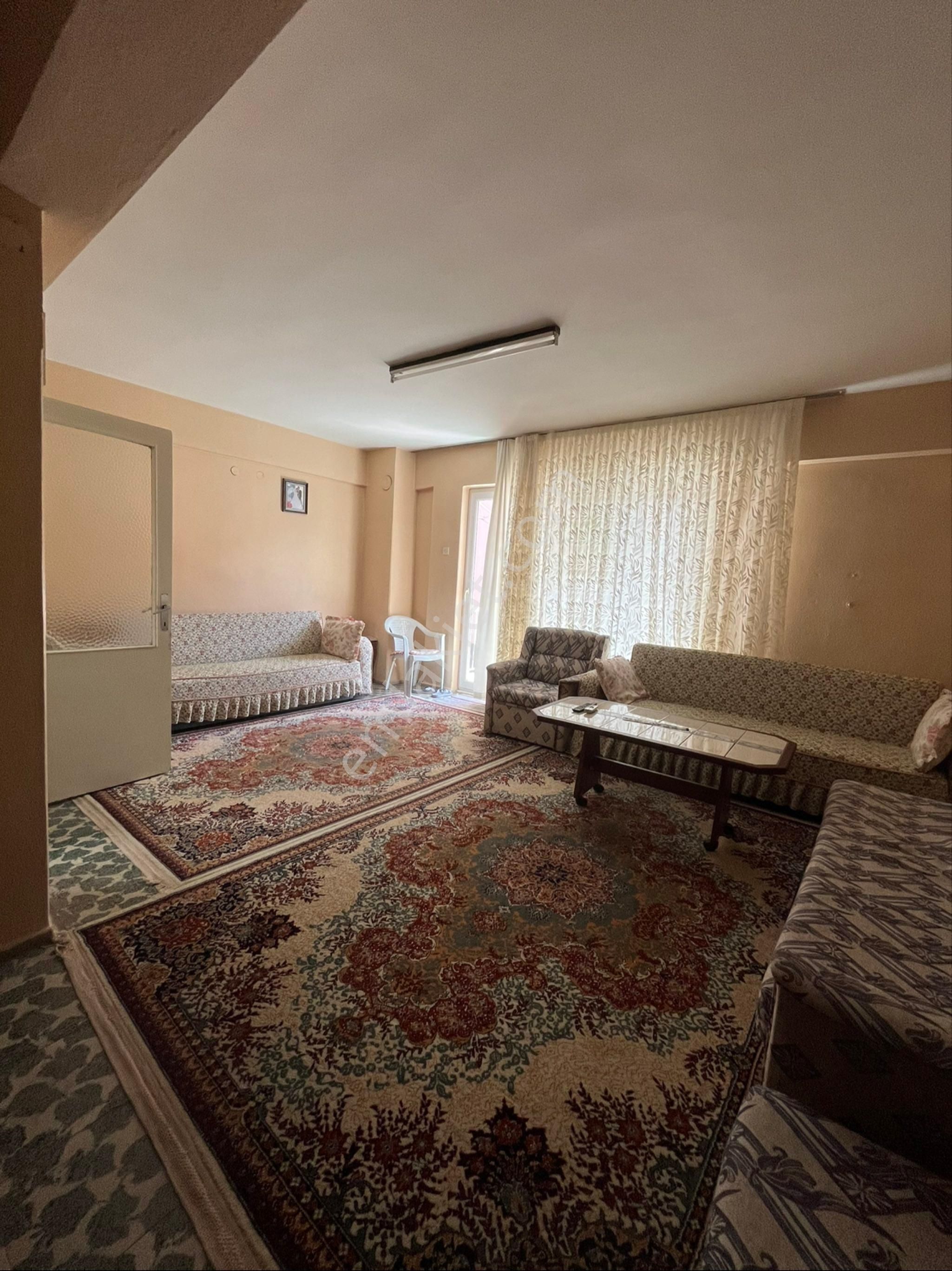 Karaçay Mahallesi Otogar Mevki Dükkan Üstü 1.kat Satılık 2+1 Daire - Görsel 2